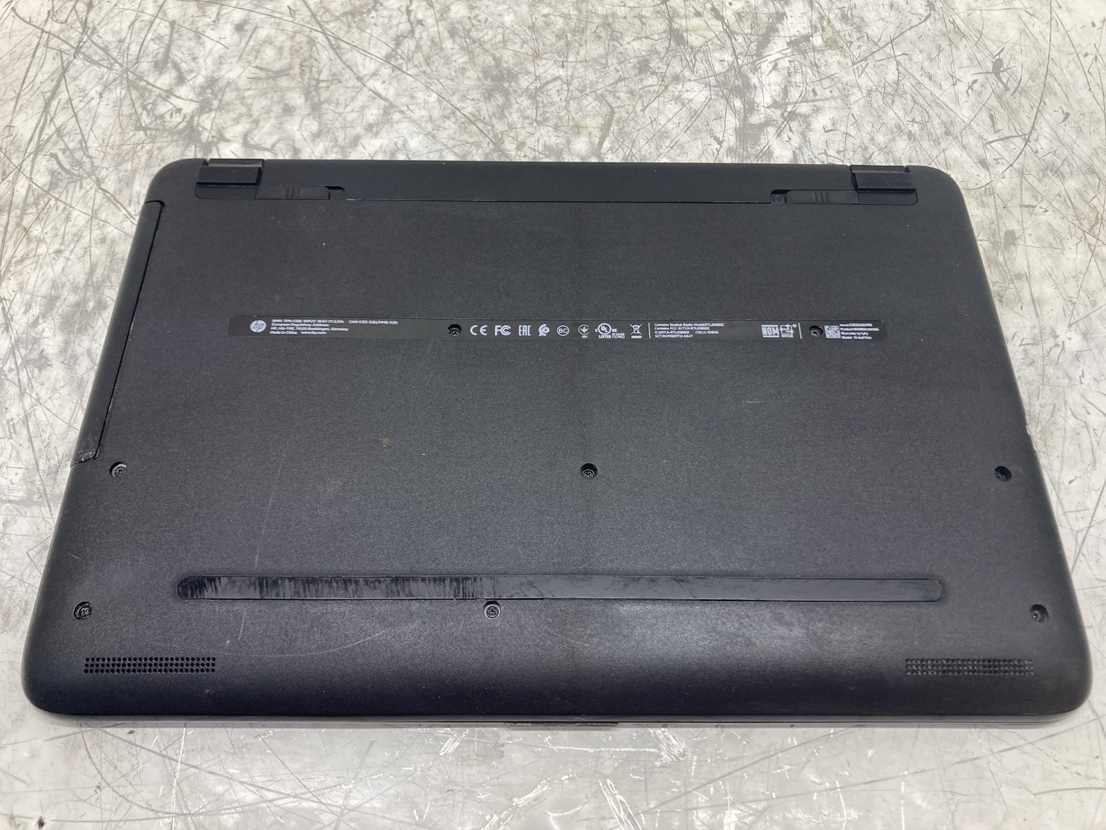 HP 15-ba079dx AMD A10-9600p Radeon R5 2.4GHz | 4GB Ram | No HDD – Boot to BIOS