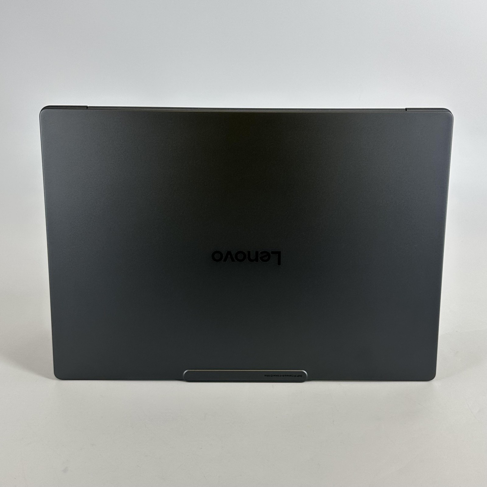 Lenovo Slim 7i 14 Gray FHD+ TOUCH 2.2 GHz Ultra 7 258V 32GB 1TB SSD Excellent