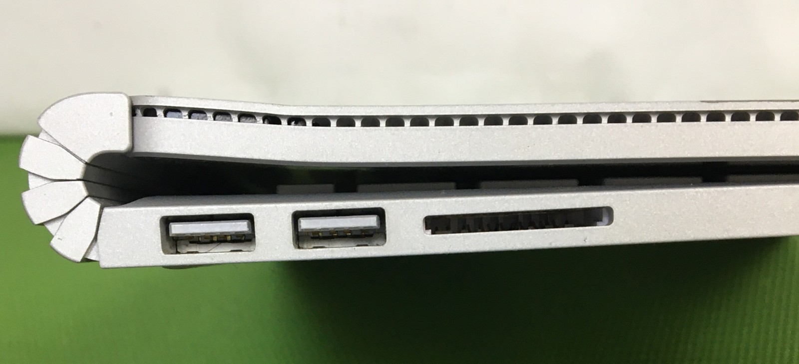 (Lot of 5) Microsoft Surface Book i5-6300U 128/256/0GB NVMe 8GB – NO OS (AS-IS)