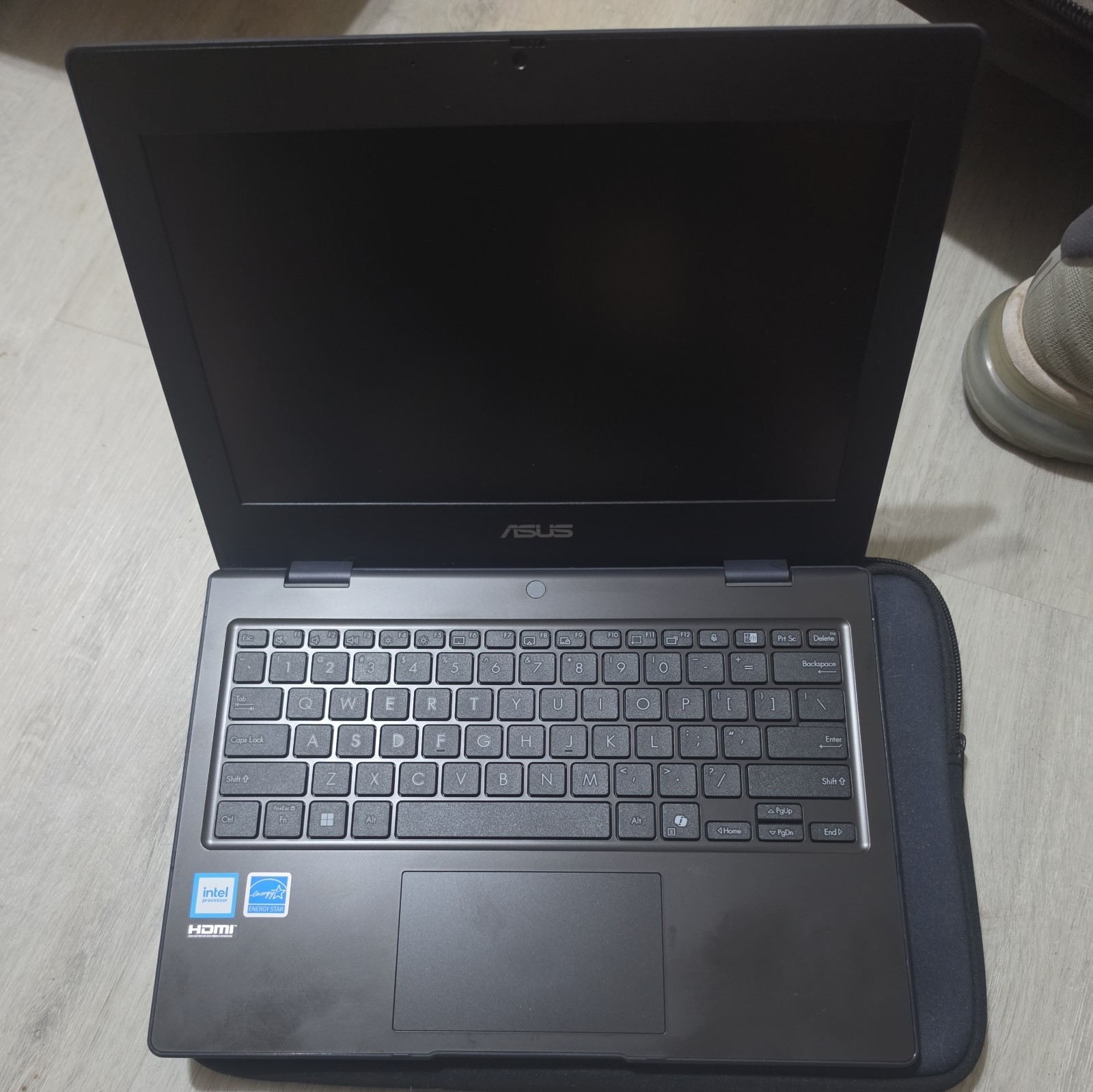 Asus ExpertBook BR1104CG 11.6″ N100 800 MHz 4GB RAM 128GB SSD parts only