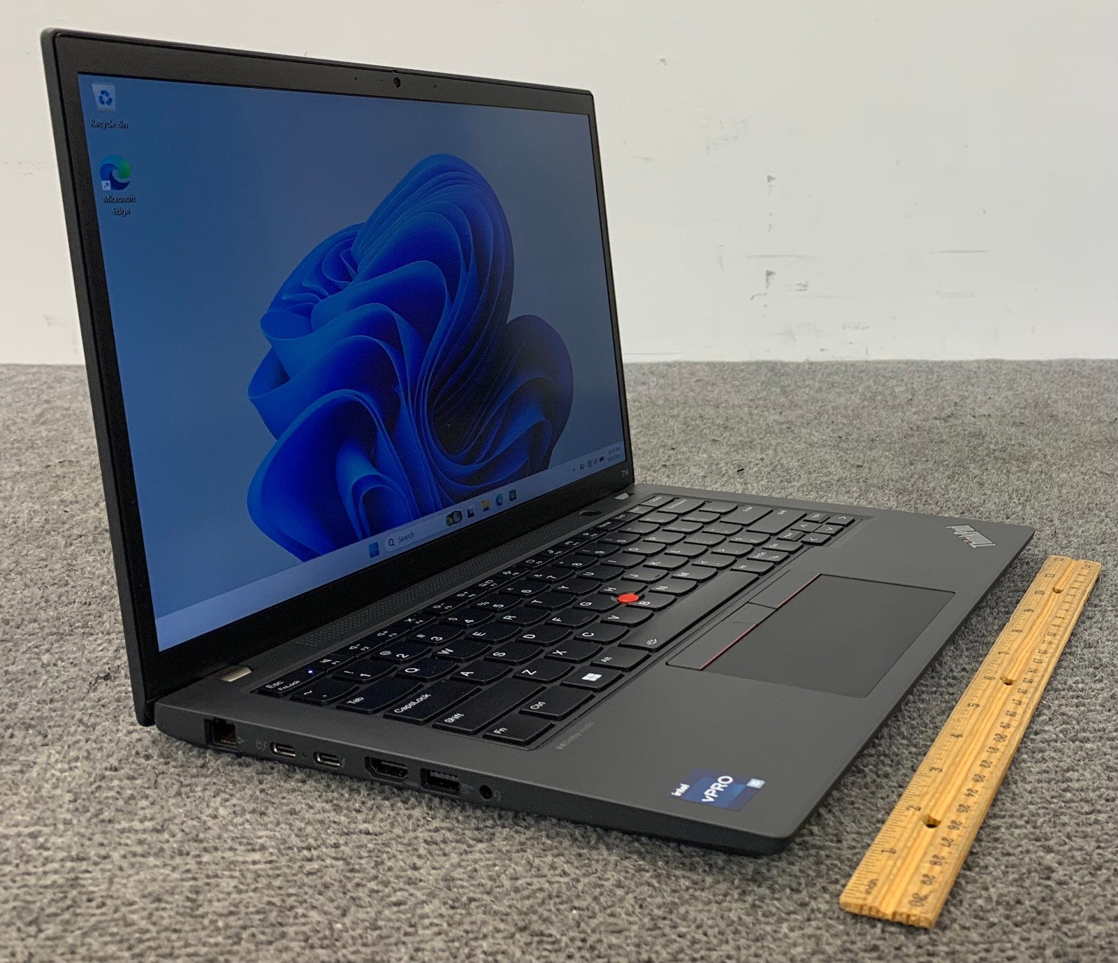 Lenovo ThinkPad T14 Gen 4 14″ Laptop i5-1345U 32GB RAM 256GB NVMe, As Is