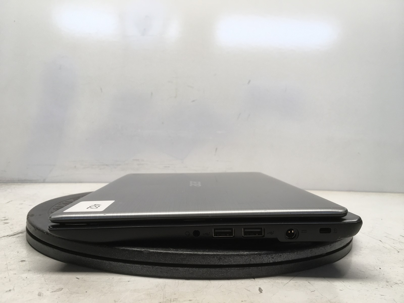 Acer Aspire V5-171-6471 Intel i5-3337U 1.8GHz 2 GB NO HDD No Batt