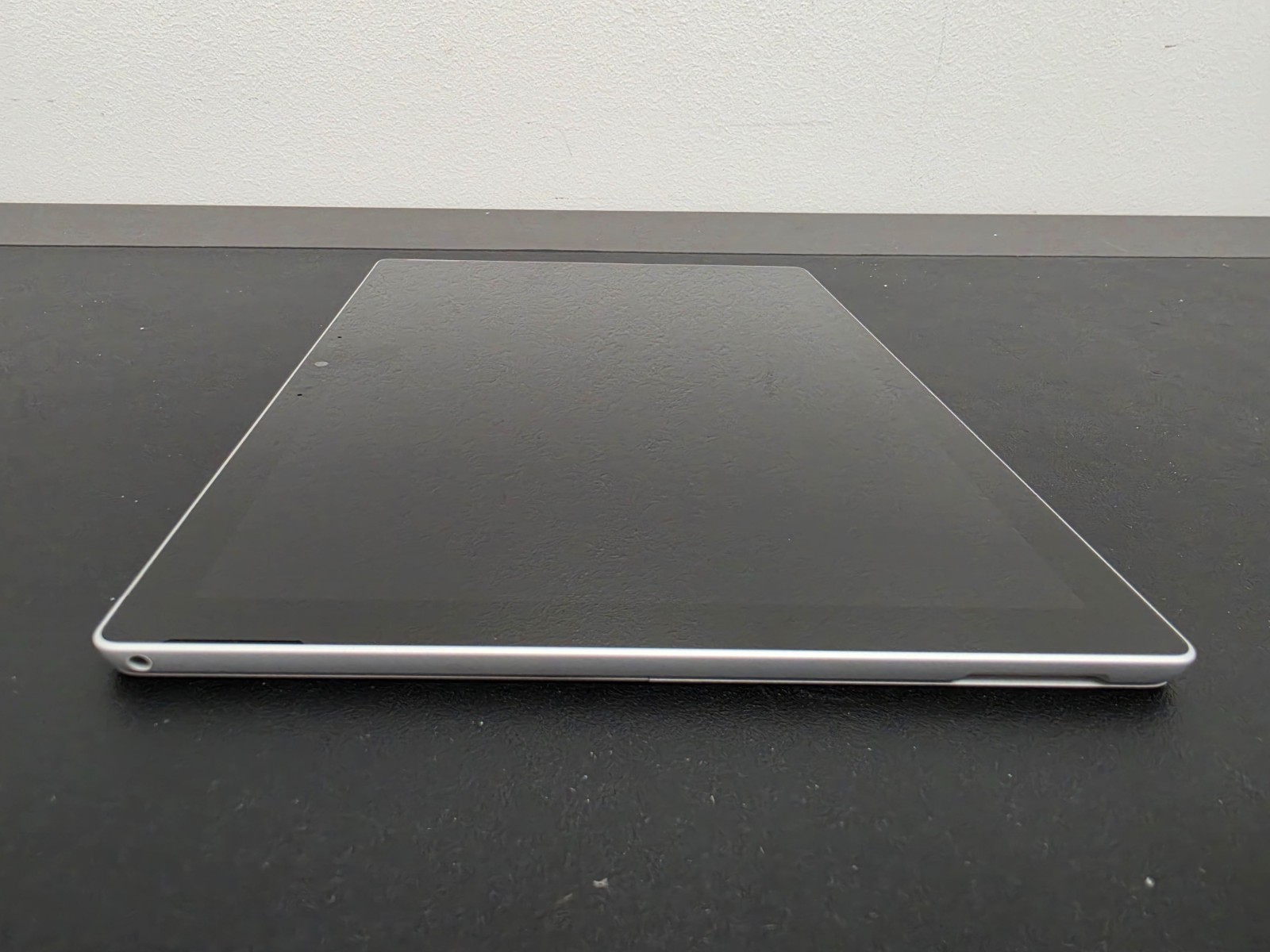 Microsoft Pro 7+ i3-1115G4 8GB Ram 128GB SSD Win 11 Pro