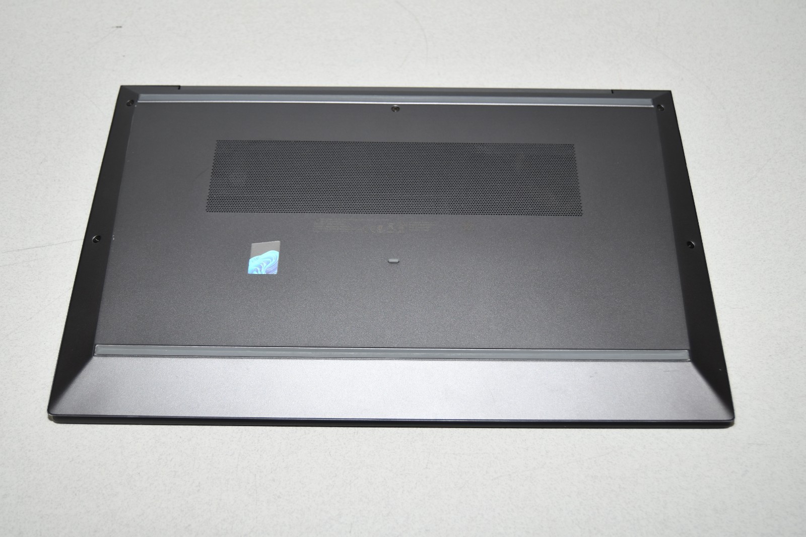 ^ HP ZBook Firefly 15 G8 Intel i7-1165G7 @ 2.8GHz 16GB Ram 512GB SSD Win 11