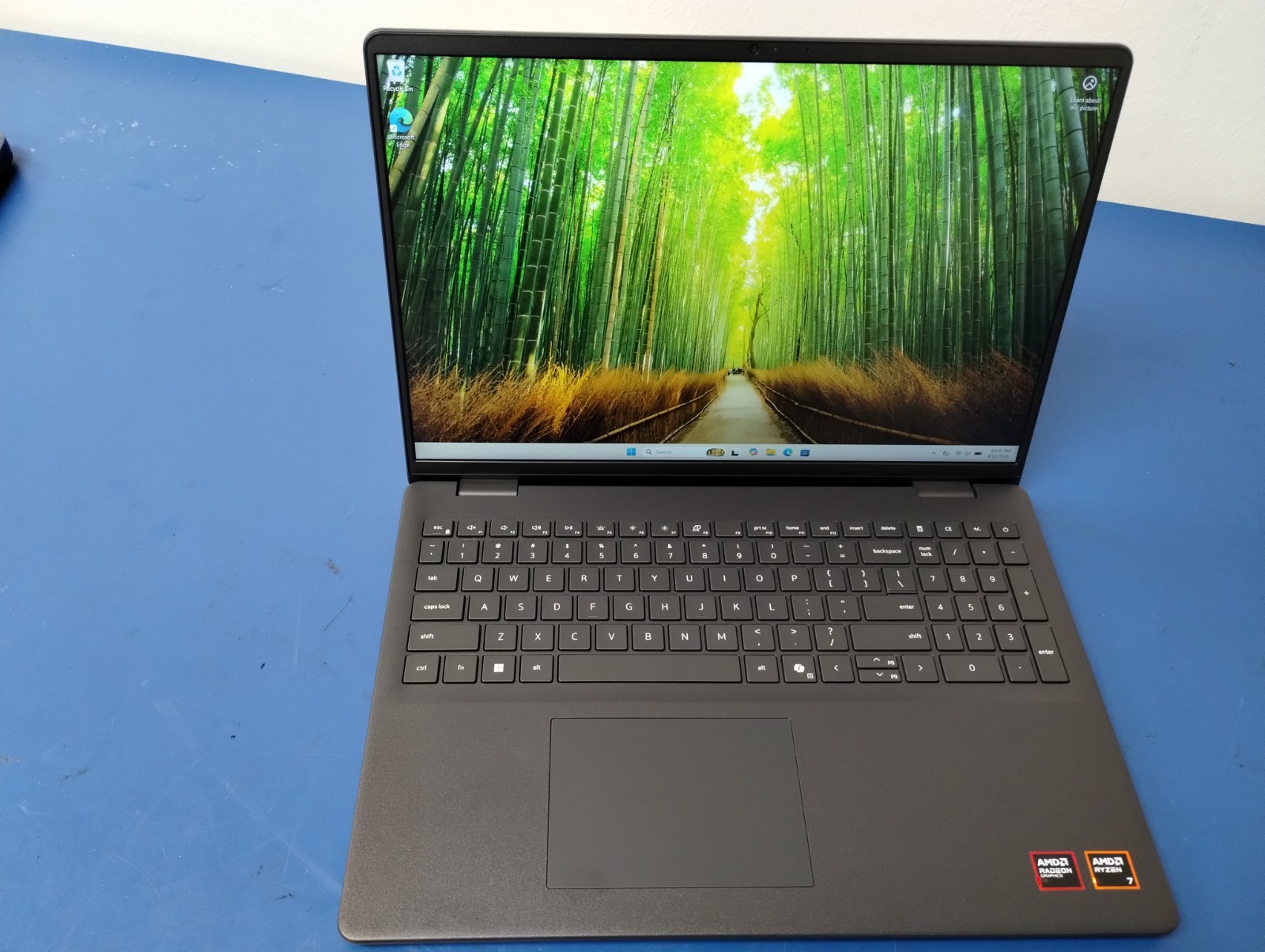 DELL 16 DC16255 WRC27, AMD Ryzen 7 250, 3.30 GHz, 16 GB RAM, 1 TB NVMe SSD