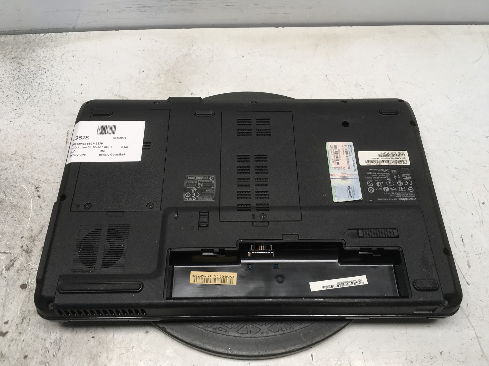 eMachines E627-5279 AMD Athlon 64 TF-20 1.6GHz 2 GB NO HDD No Batt BIOS Locked