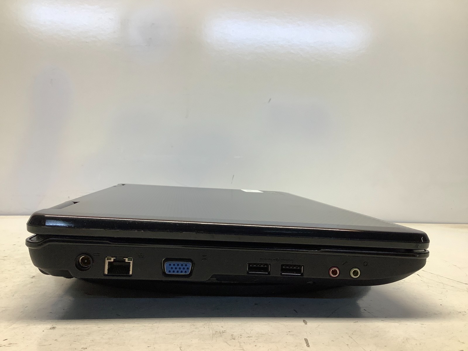 Acer 5517-1643 AMD Athlon 64 X2 TK-42 1600MHz 3 GB NO HDD – READ