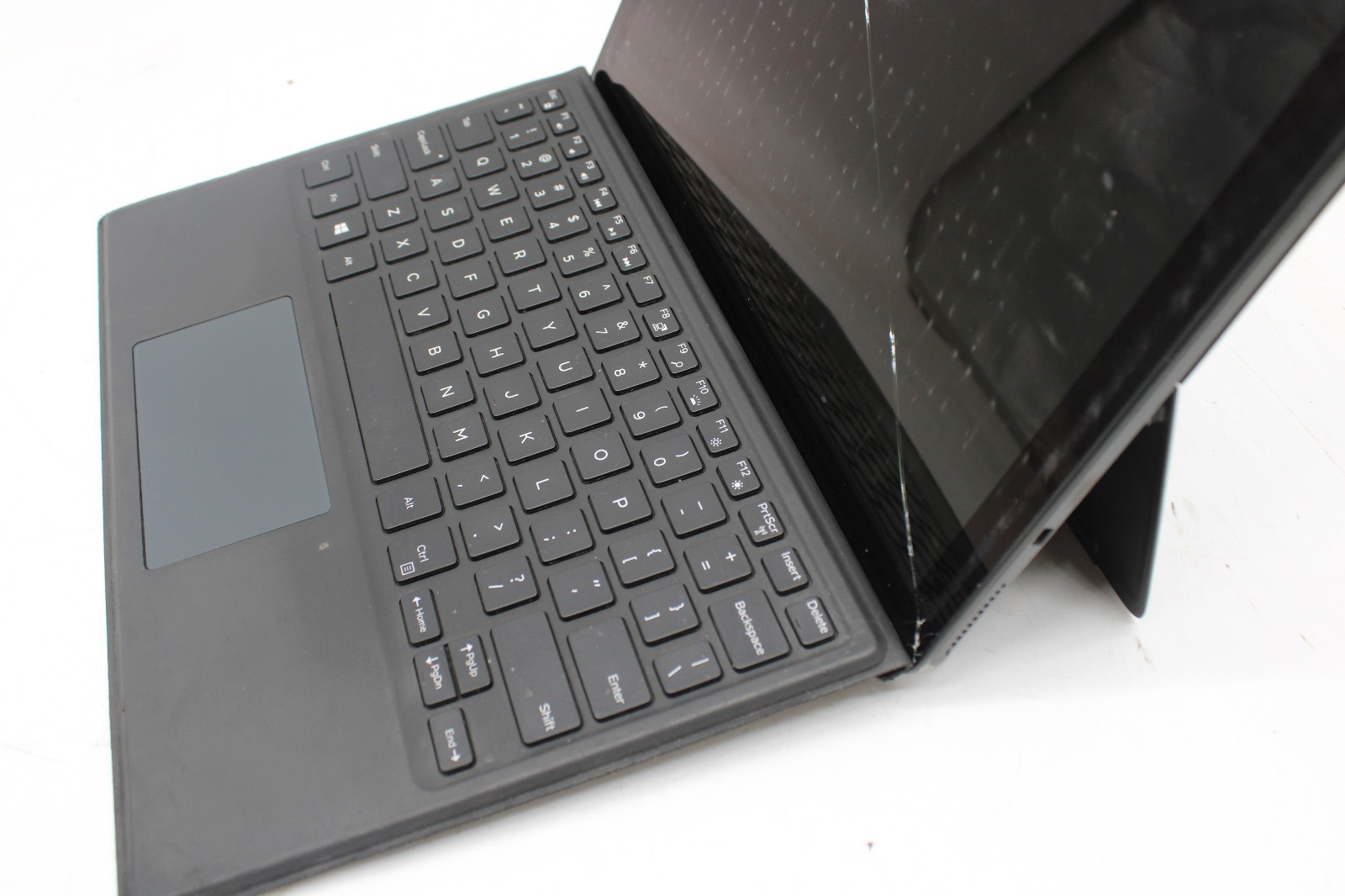 Dell Latitude 5290 2-in-1 Tablet – 256GB NVMe, 8GB RAM, Intel i5 8th Gen, NO OS