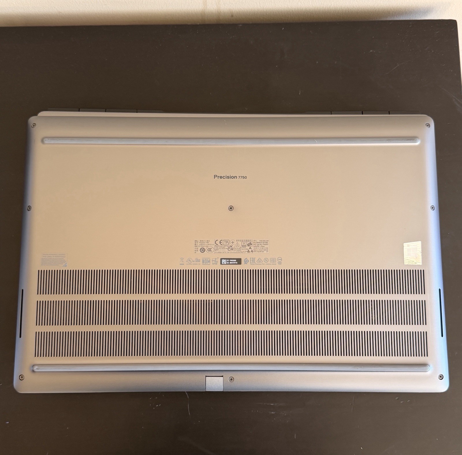 Dell Precision 7750 | i7-10850H | 48GB RAM | 512GB SSD | 6GB GPU | Win 11 Pro