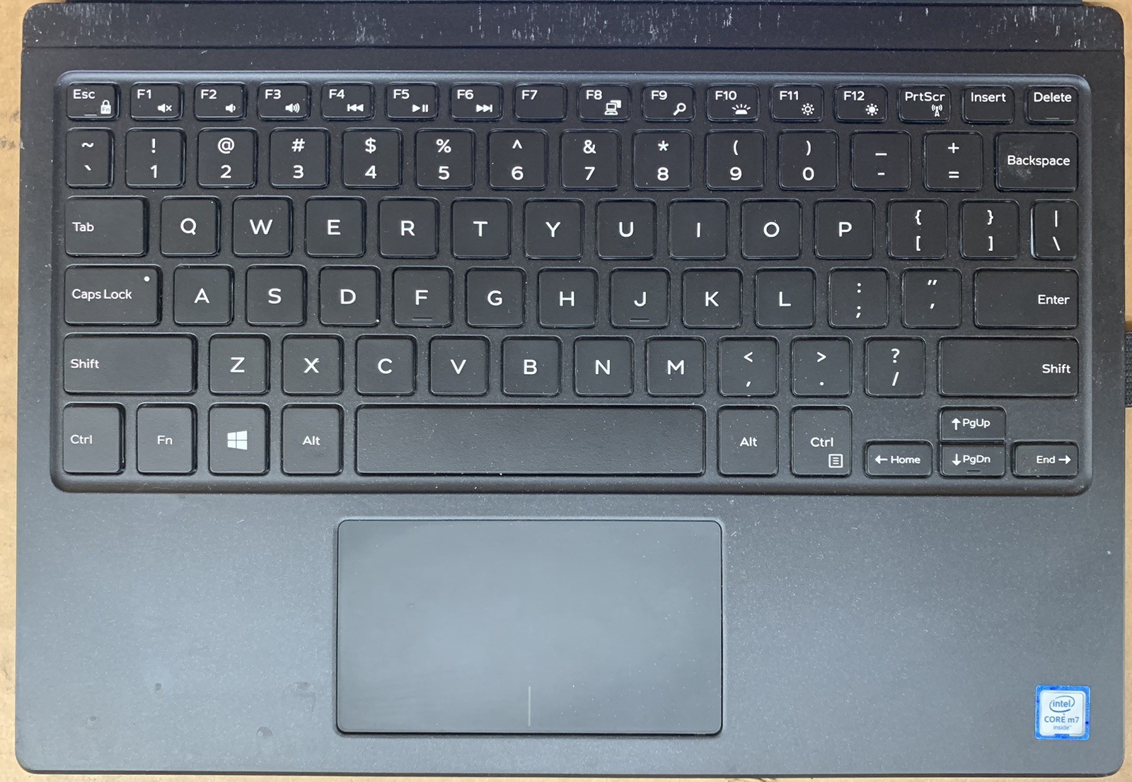 Dell Latitude 7275 2-in-1 FHD Touch Intel M7-6Y75 8GB RAM 128GB SSD WIN 10P