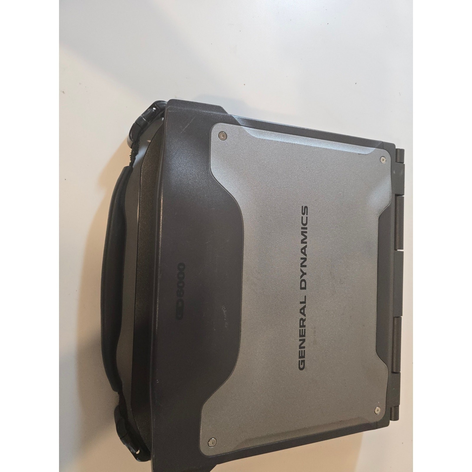 GENERAL DYNAMICS GD6000 Rugged Laptop Intel Core 2 Duo 2GB RAM NO HDD Boots BIOS