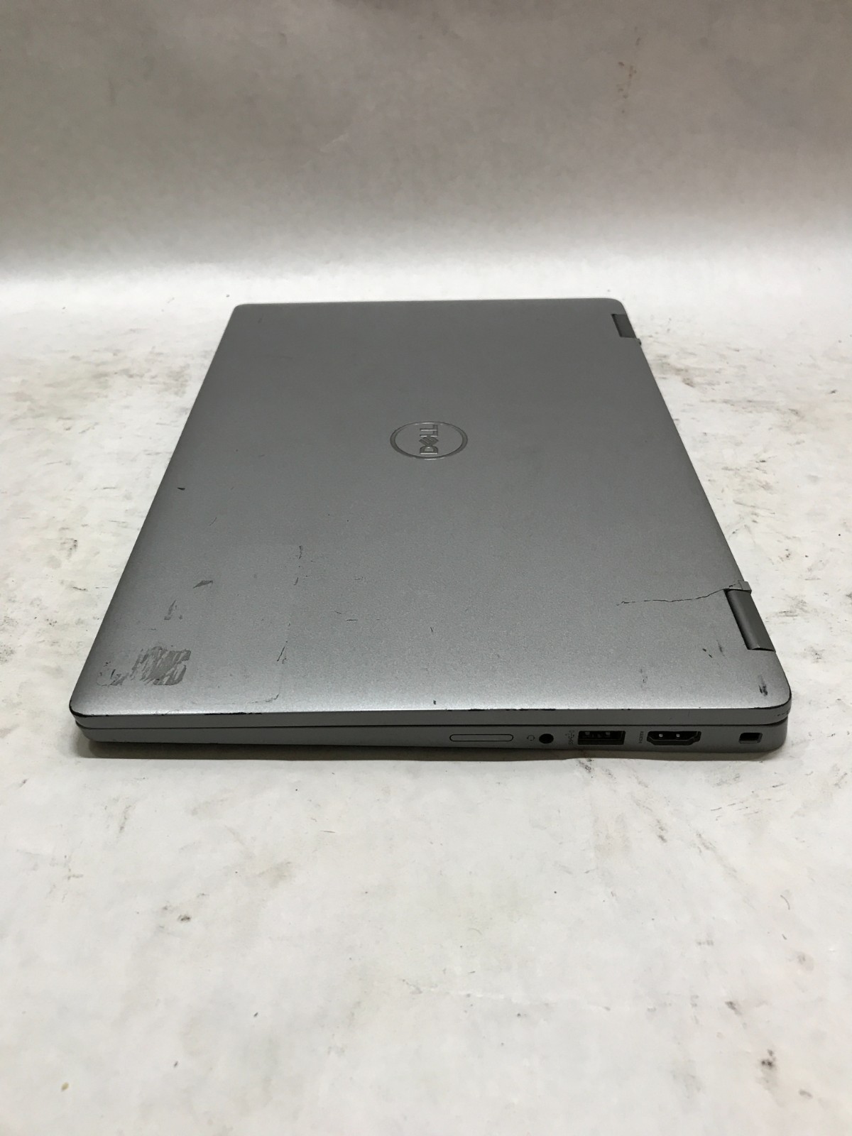 Dell Latitude 5330 13″ Intel i7-1265U 16GB RAM NO SSD/OS Missing Bottom Cover DW