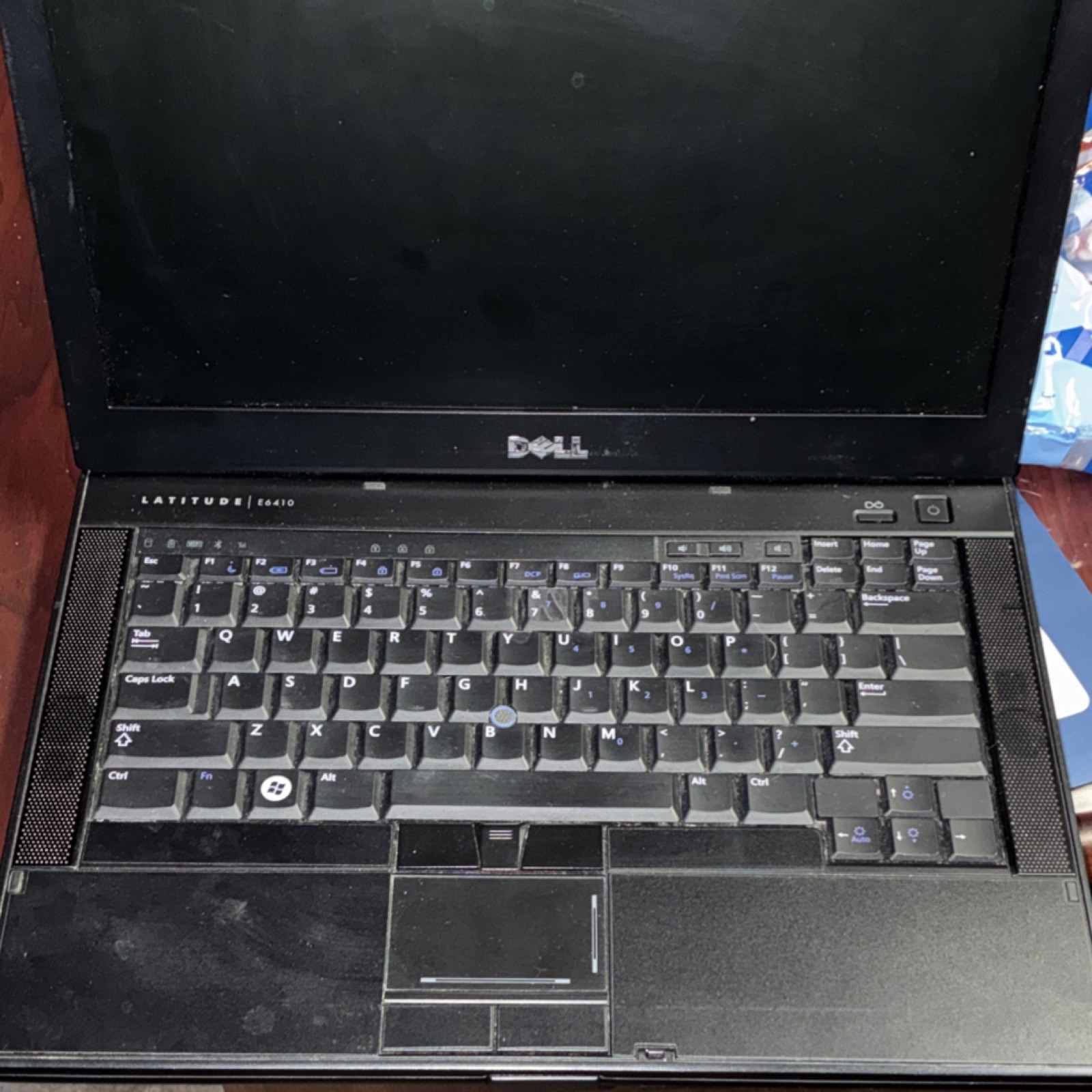 Dell Latitude E6410 14″ AMD Athlon 4GB RAM 1280×800 SSD Windows 7 Black Laptop