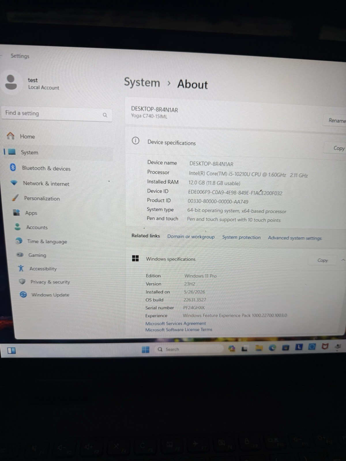 15″ Lenovo Yoga C740-15iml, i5-10210U, 12GB, 256GB SSD, Touchscreen