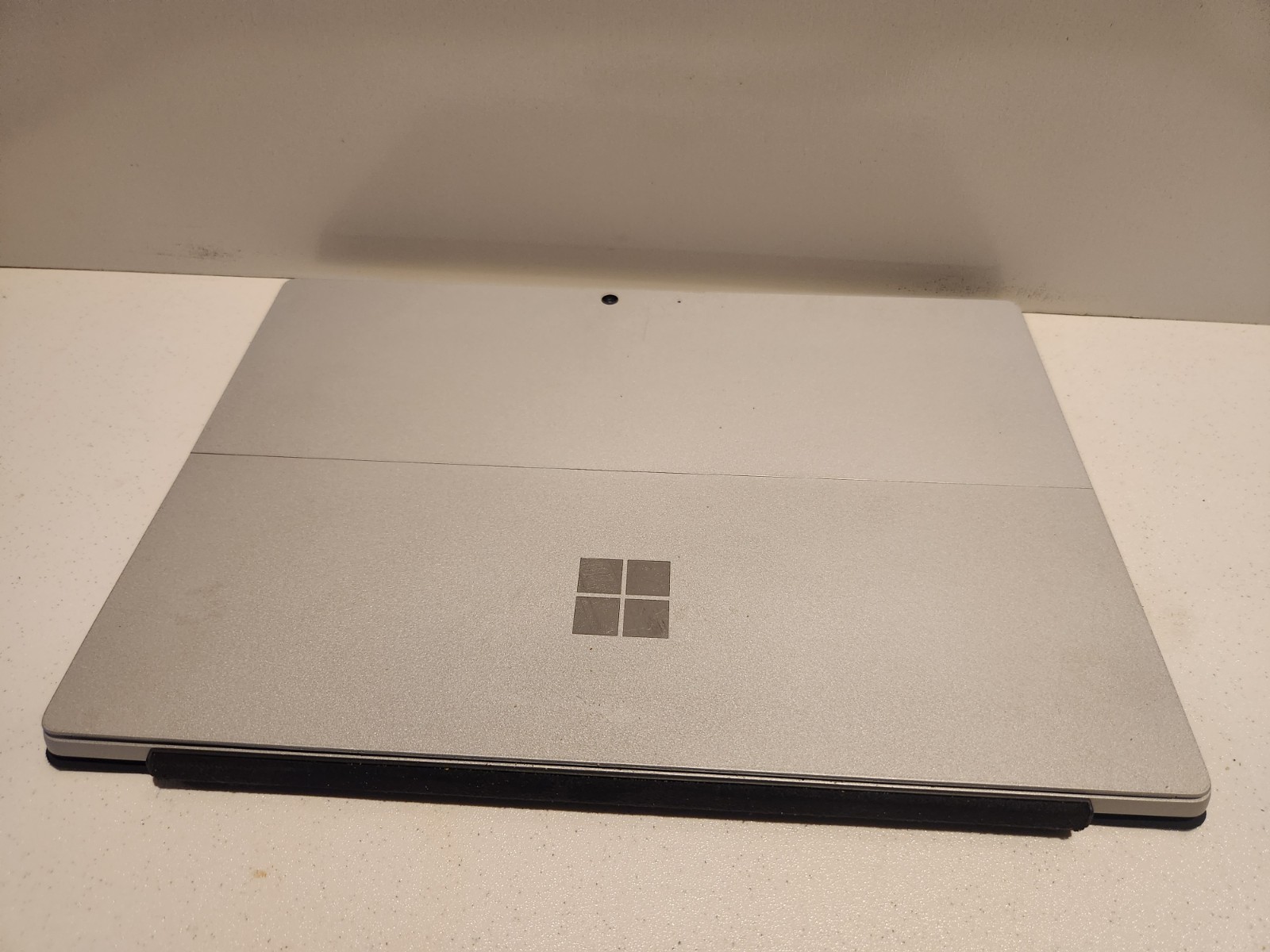 Microsoft Surface Pro 7+ i7, 16GB, 256 SSD 11th Gen 1165G7 processor.wind 11 pro