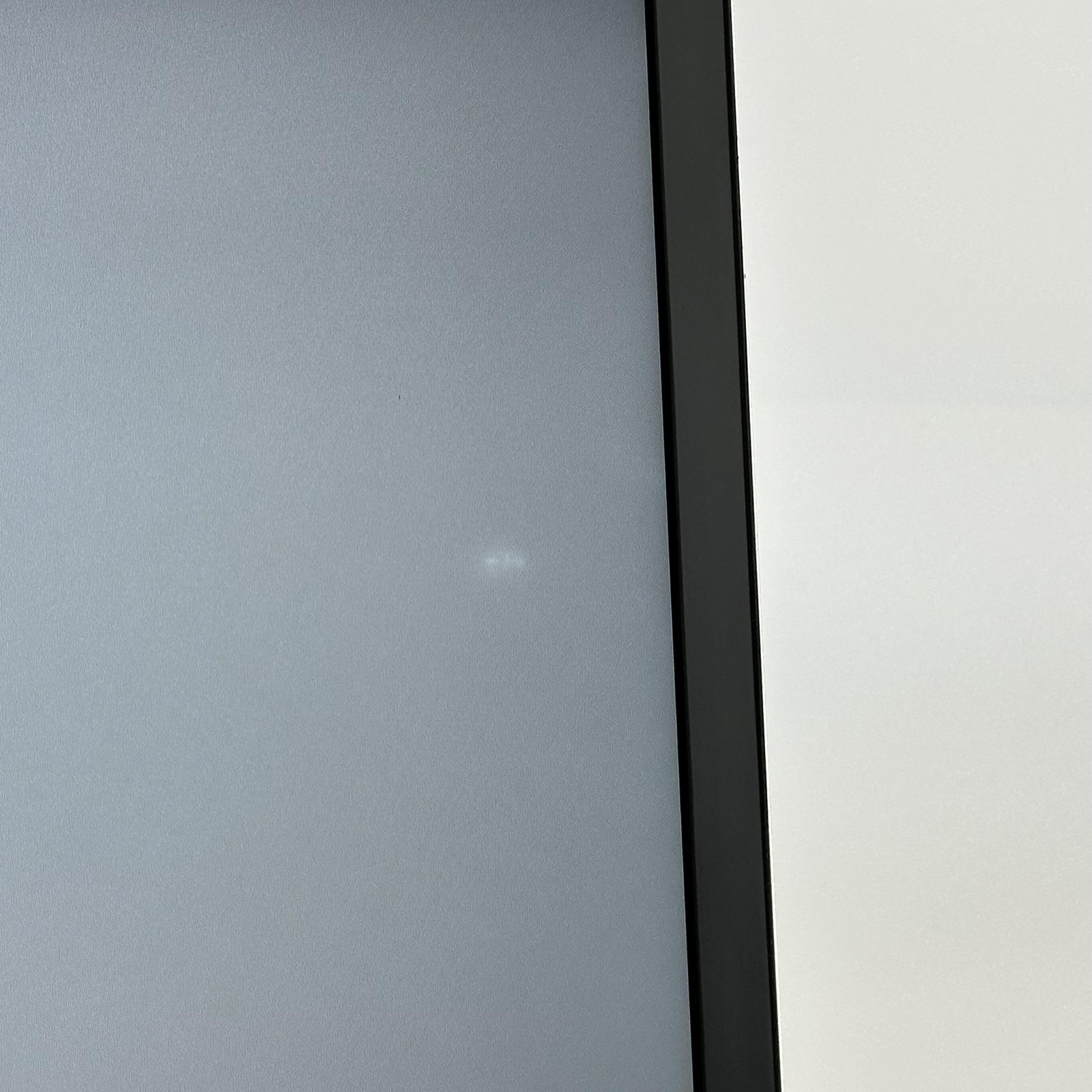 HP Elitebook 850 G5 15.6 FHD i7-8650U 1.90GHz 16GB 256GB SSD Good BENT FRAME
