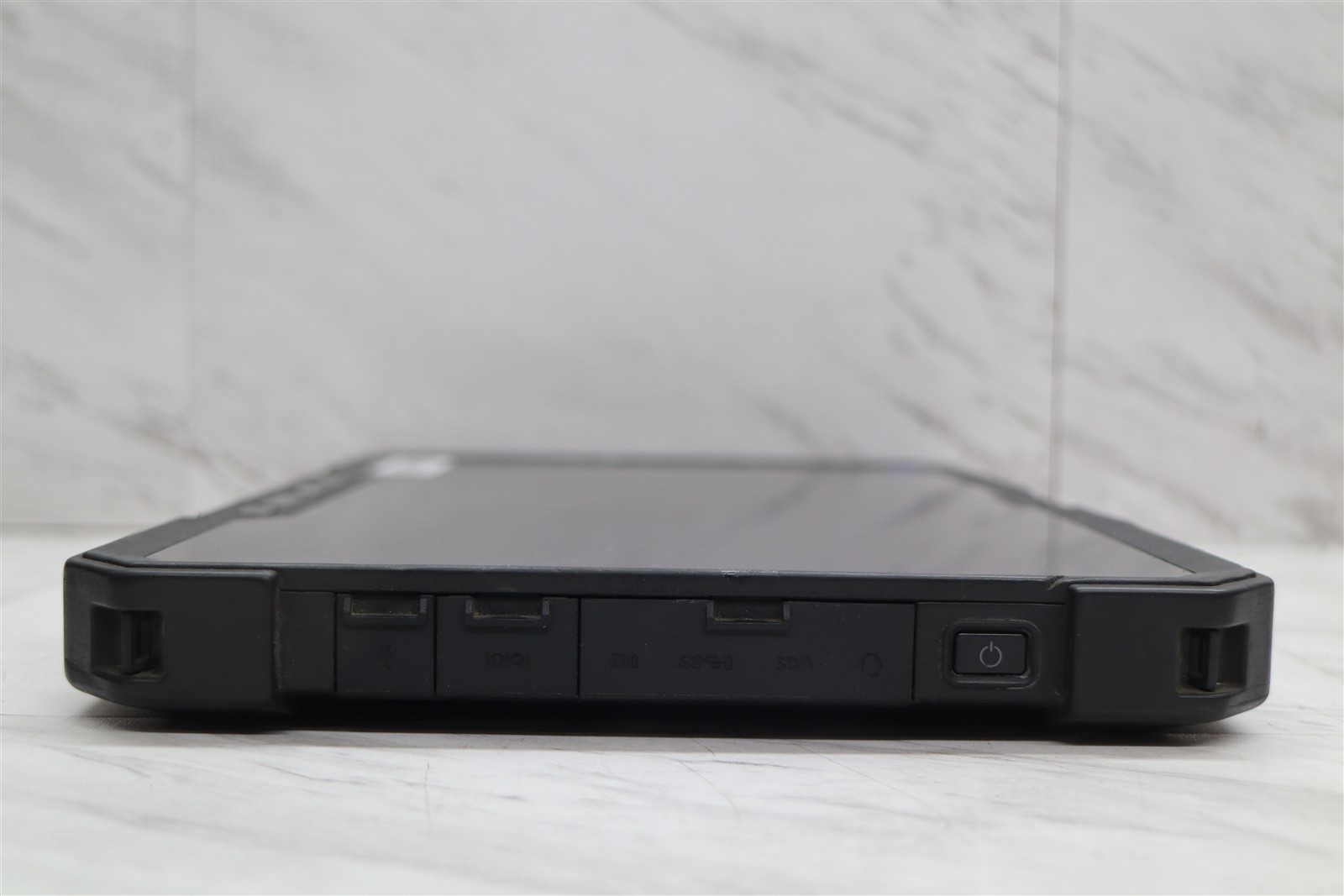 Dell Latitude 7212 Rugged Extreme Intel Core i5-7300U 8GB 128GB Tablet & Adapter