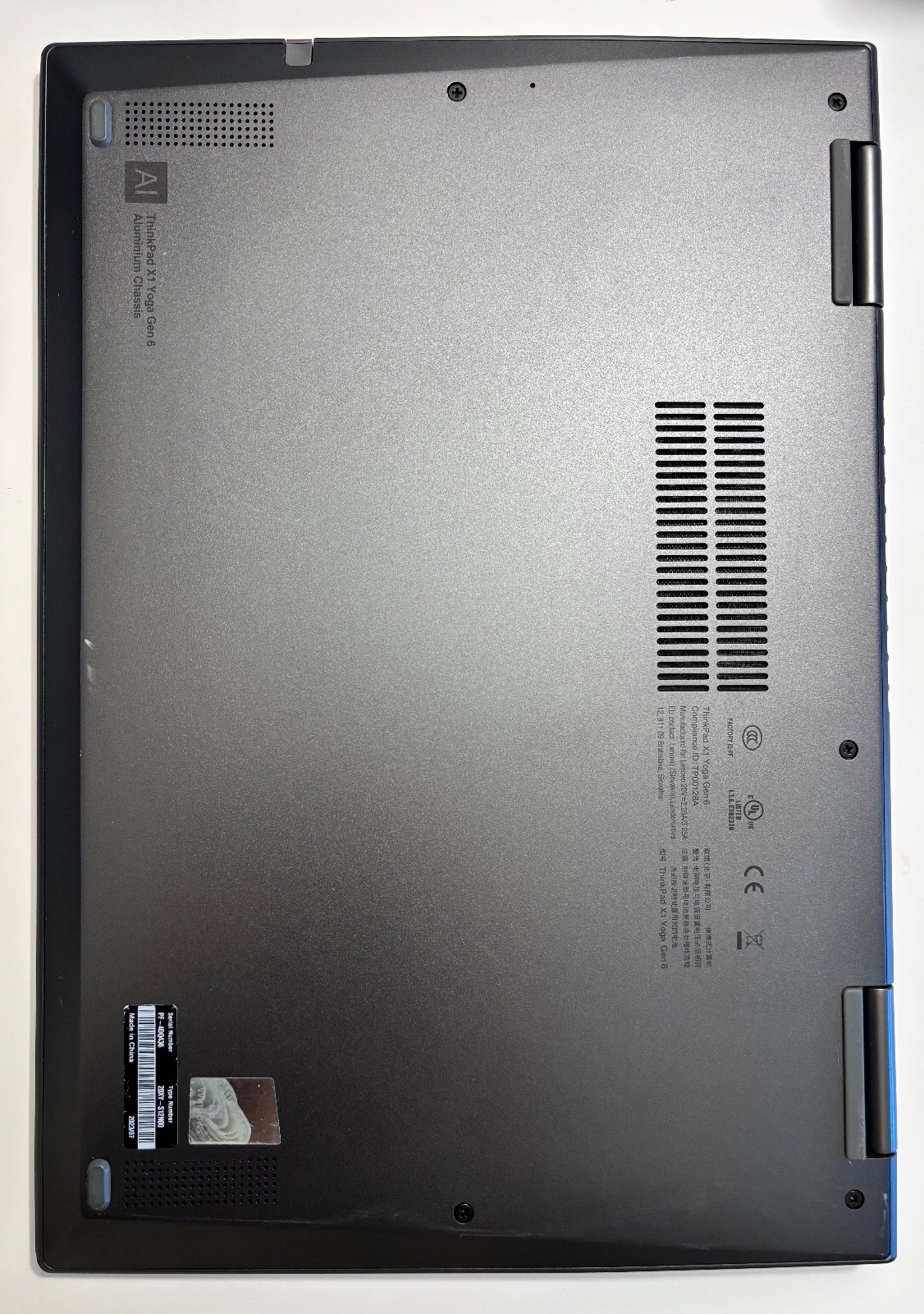 lenovo thinkpad x1 yoga gen 6 i7 8GB RAM 512GB SSD
