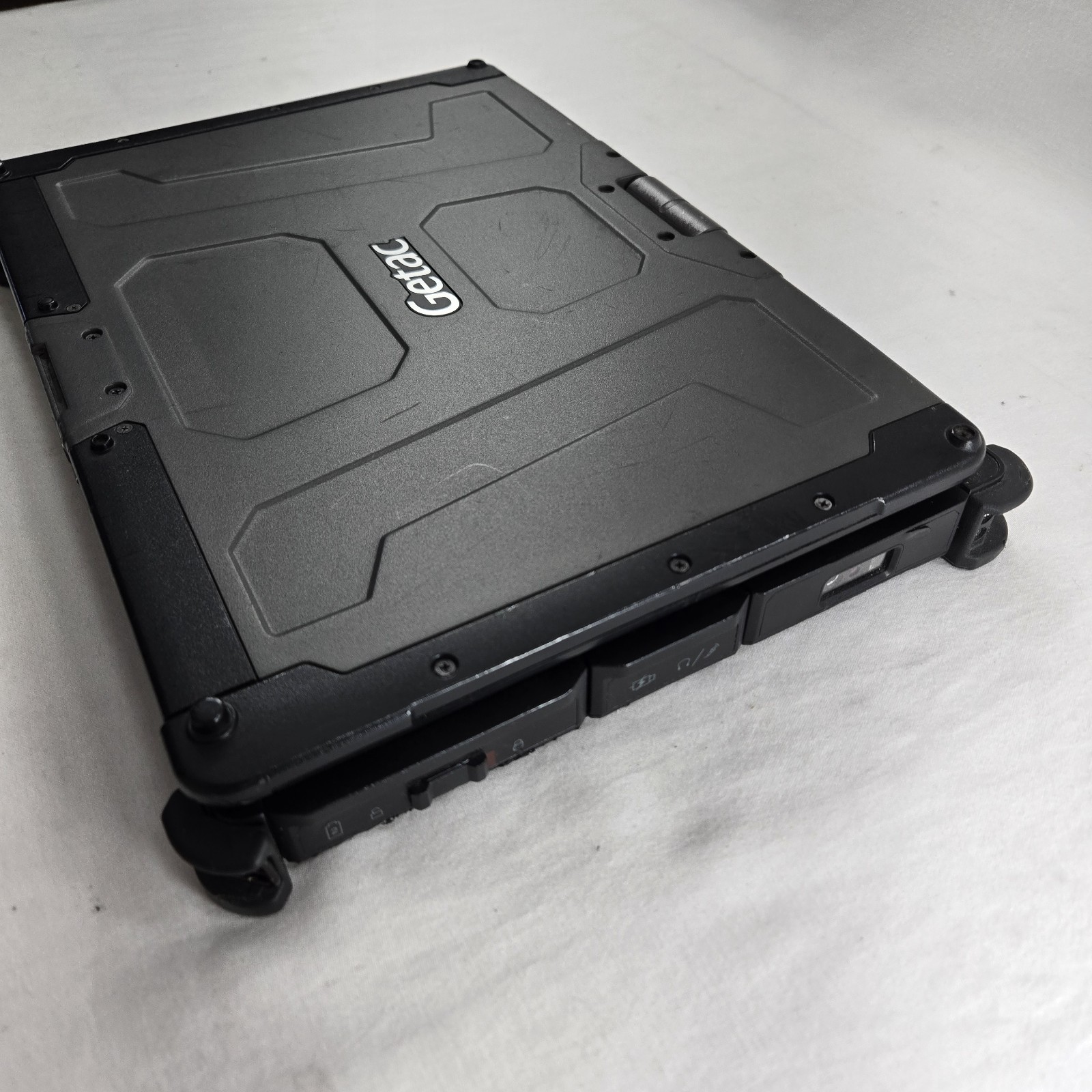 Getac V110 G5 Rugged Toughbook i7-8665U 256GB SSD 8GB Win11 4G – GPS — Grade C