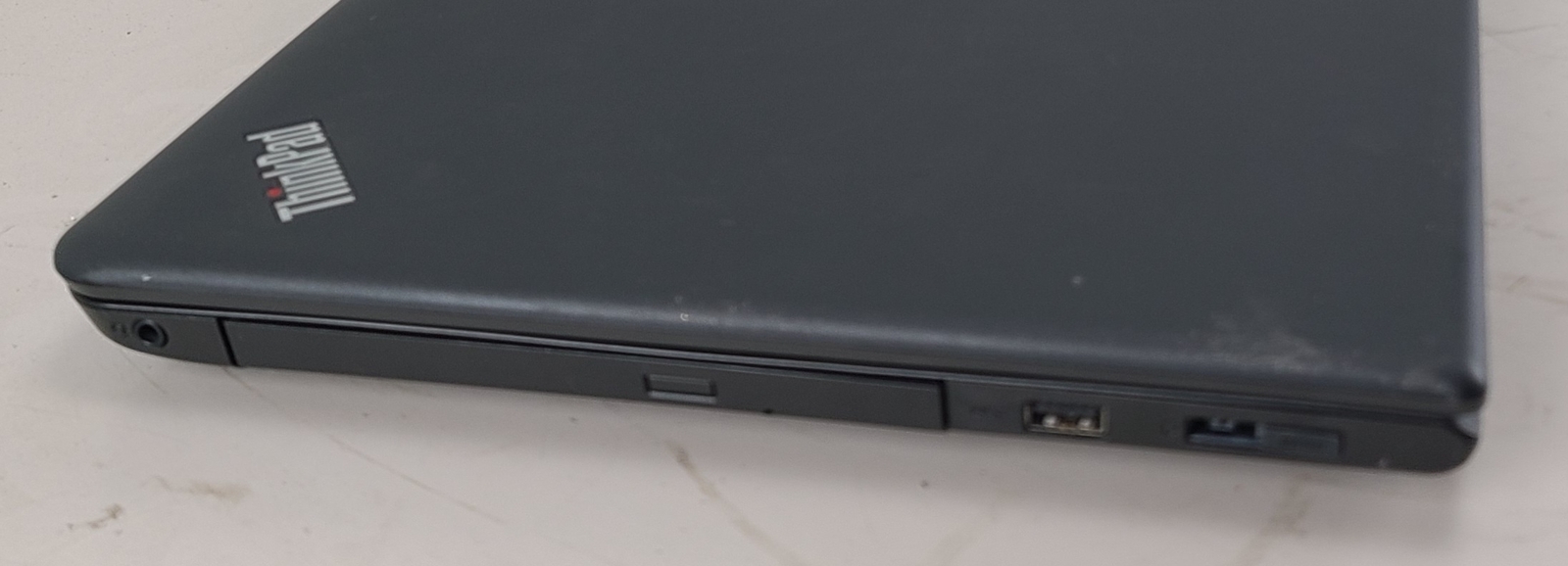 FOR PARTS Lenovo ThinkPad E560 i5-6200U 8GB 256GB SSD WIN 10 PRO