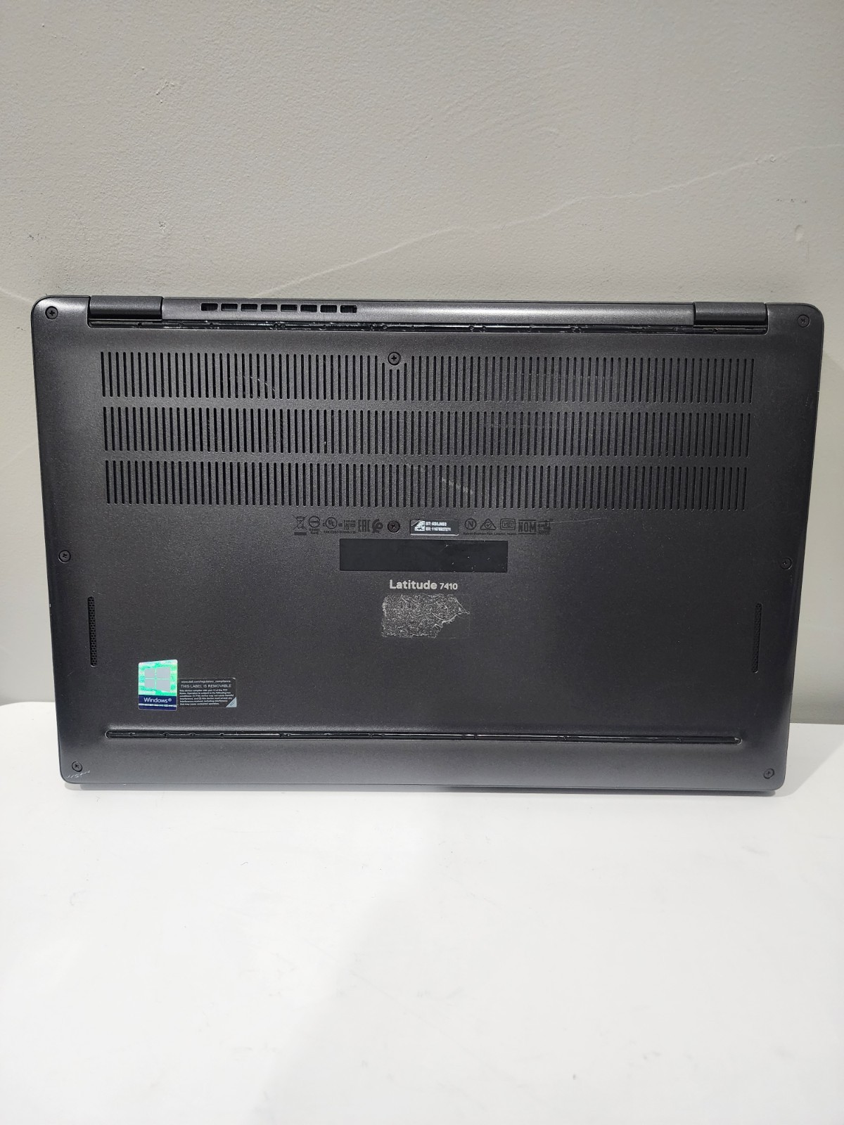 Dell Latitude 7410 i5-10210U – 8GB RAM – 256GB SSD – W11H – No AC