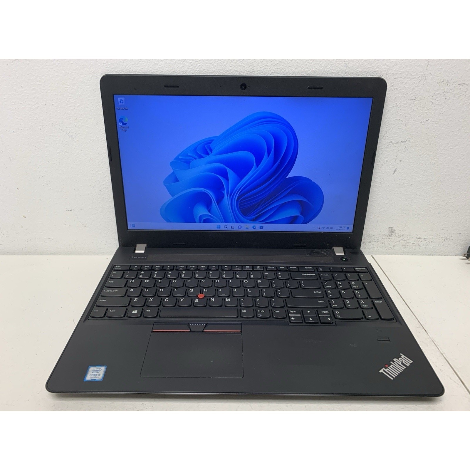 Lenovo ThinkPad E570 i5-7200U 2.5GHz 8GB RAM 500GB Hhd Windows 11 Pro