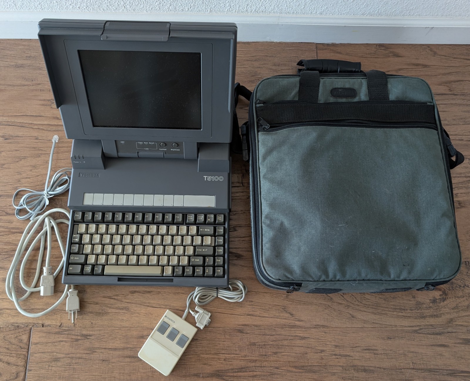 Toshiba T5100 vintage laptop PA8040U – for parts