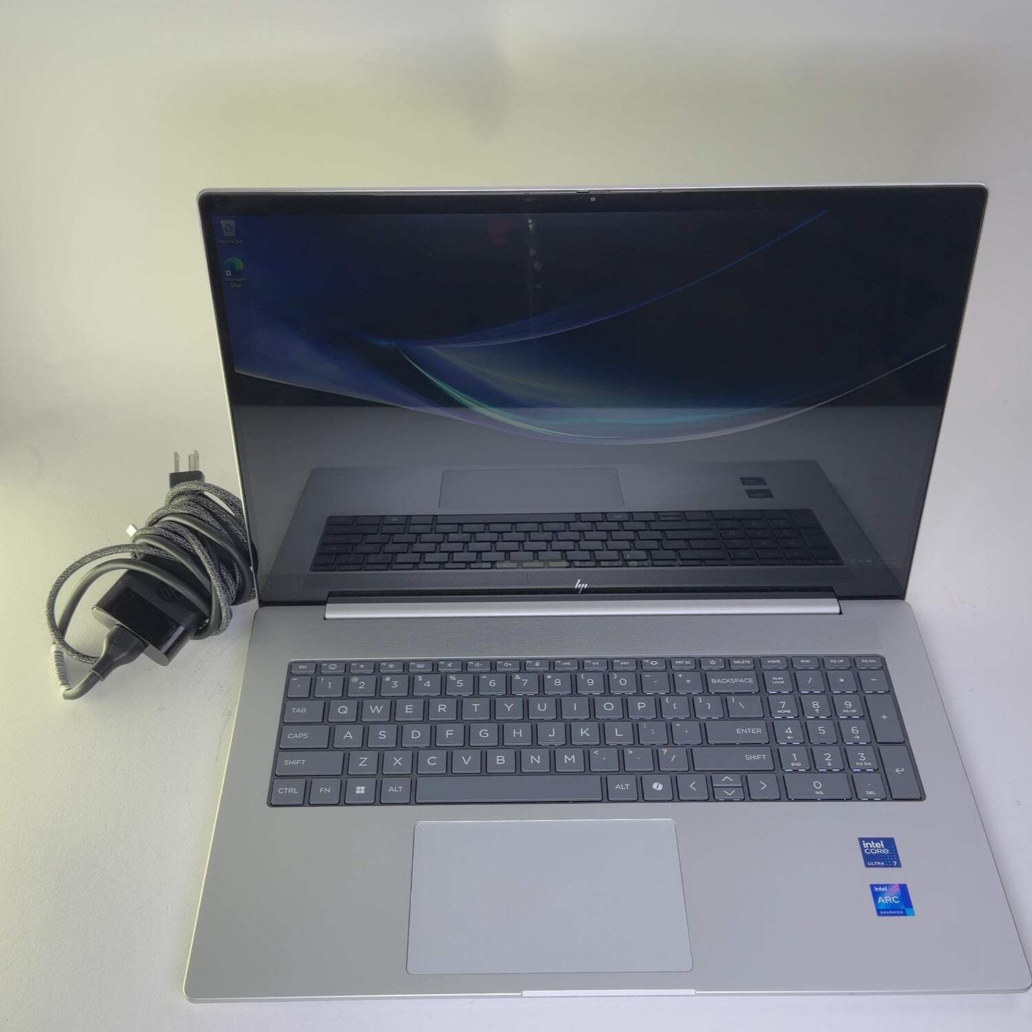 HP Envy 17-DA0XXX 17.3″ Core Ultra 7 155H 1.4GHz 16GB RAM 1TB SSD Intel Arc A60M