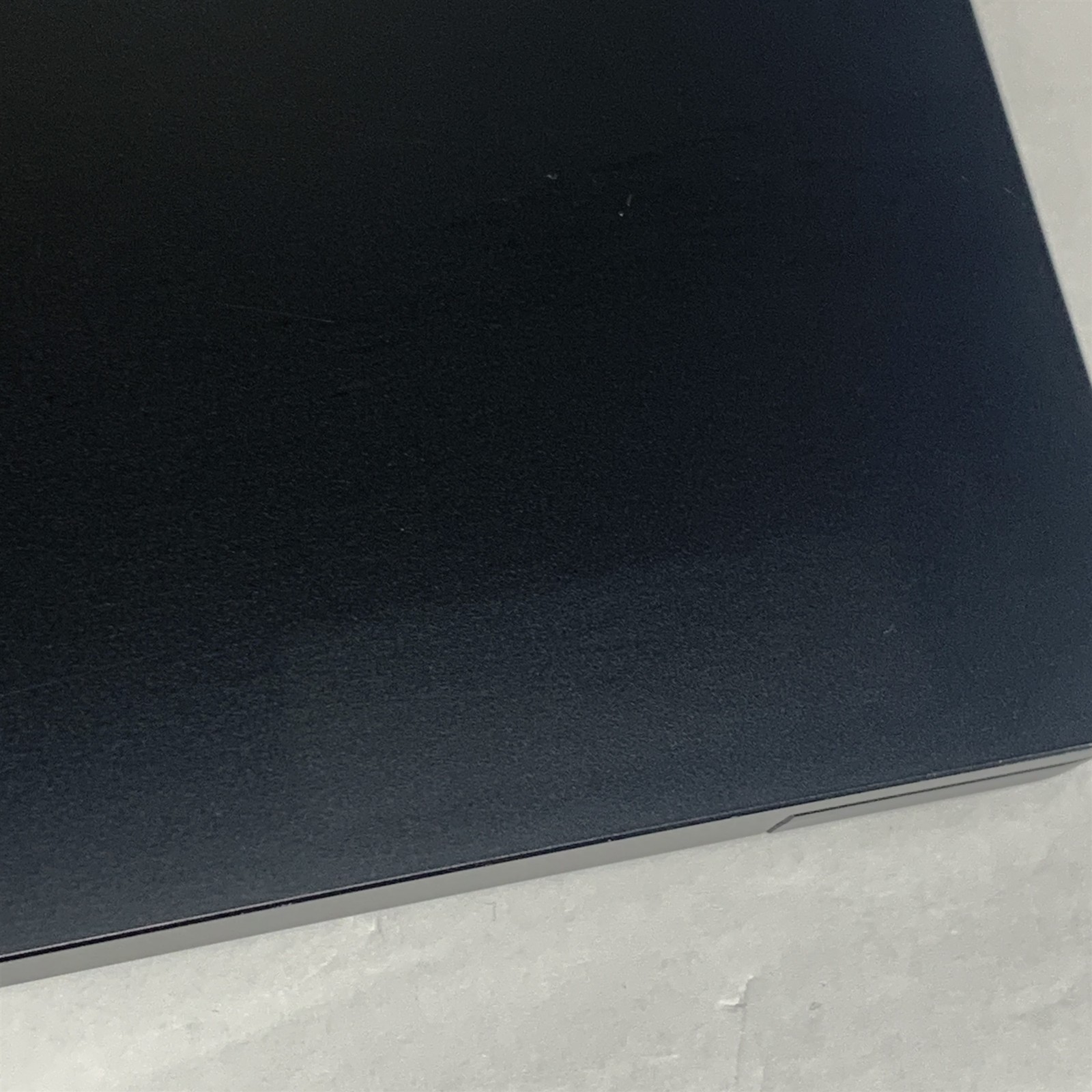 Microsoft Surface Laptop 4 1951 13.5″ i7-1185G7 3.0GHz 16GB 256GB NVMe SSD-Win11