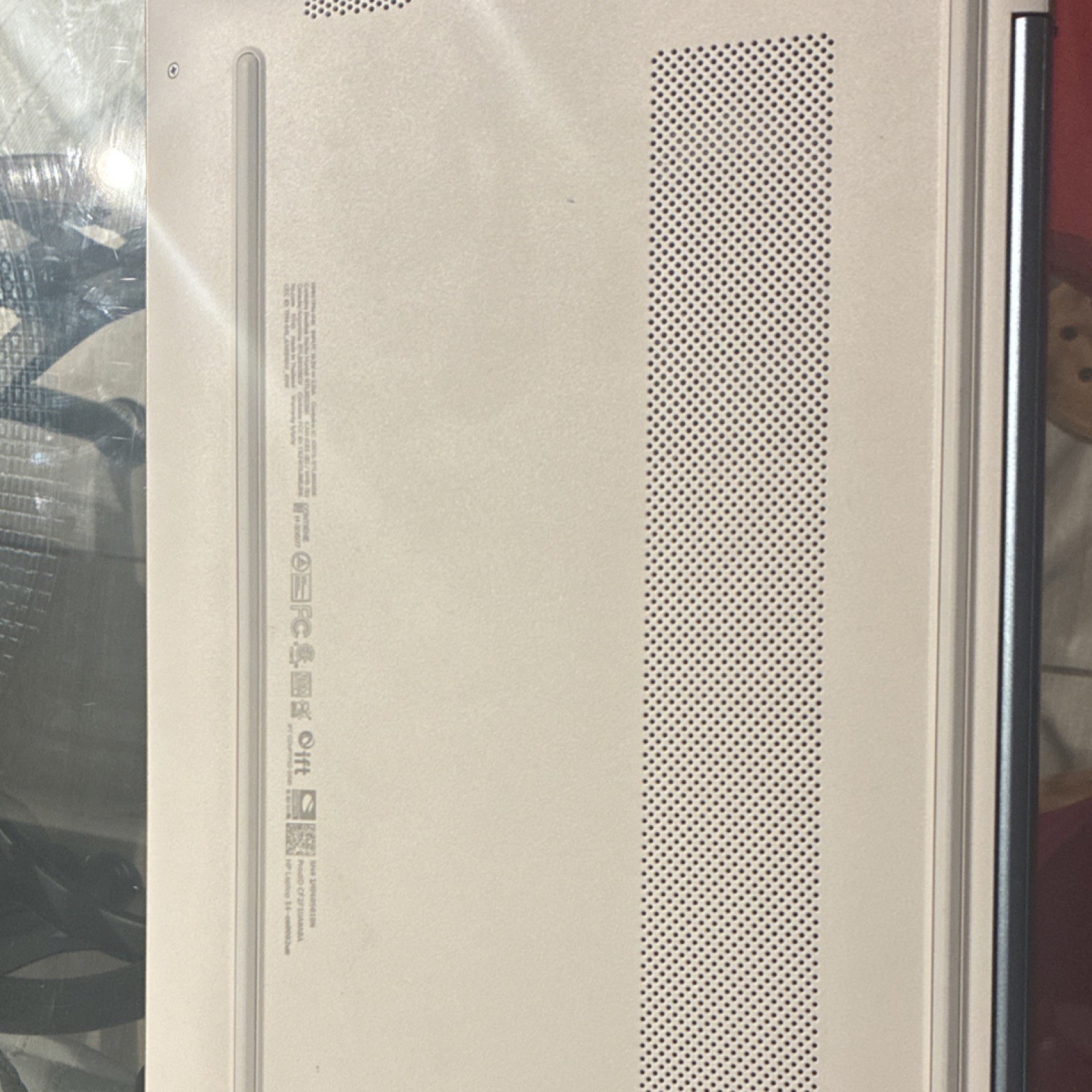 HP Silver Notebook 14″ AMD Athlon 4GB RAM Windows 11 Radeon Graphics Open Box