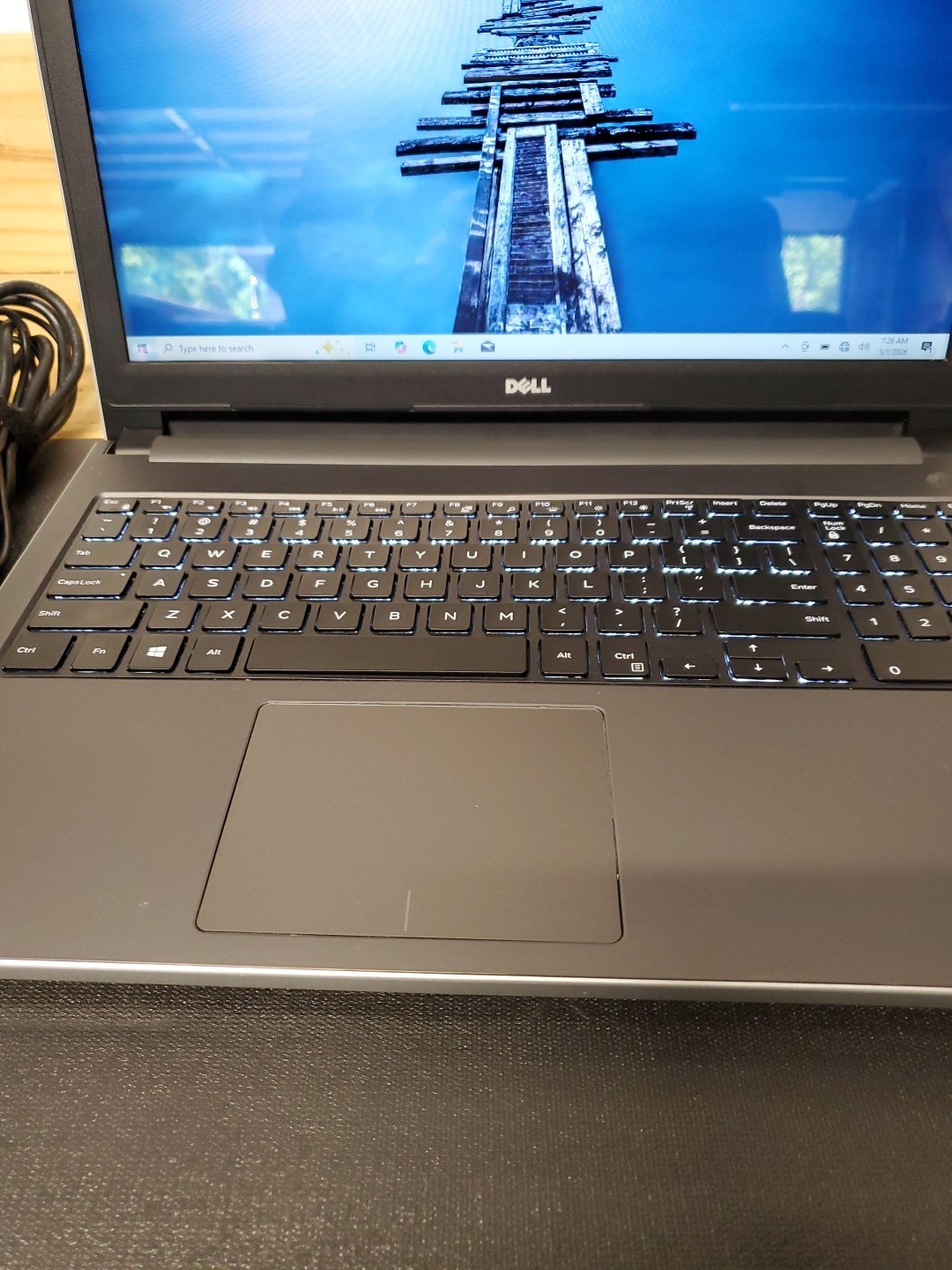 Dell Inspiron 15 5000 series laptop 6200u I5 2.3 16gb Ram 256gb Ssd Win 10h Nice