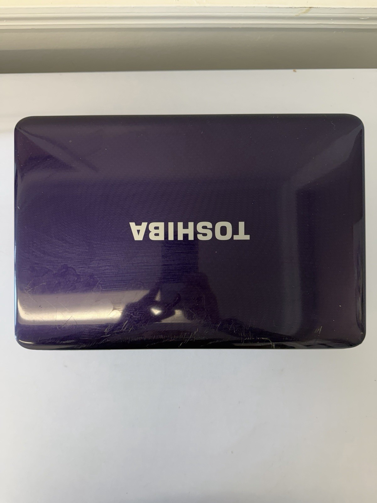 Toshiba Satellite L645D-S4040 Laptop – Good Screen – AMD Athlon II P320-Read Des