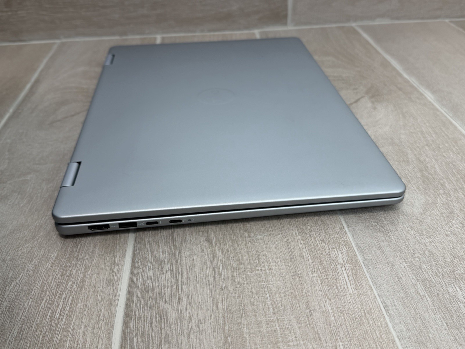 Dell Inspiron 16 7640 Touch Laptop Core Ultra 7 155H 16GB RAM 512GB NVMe SSD