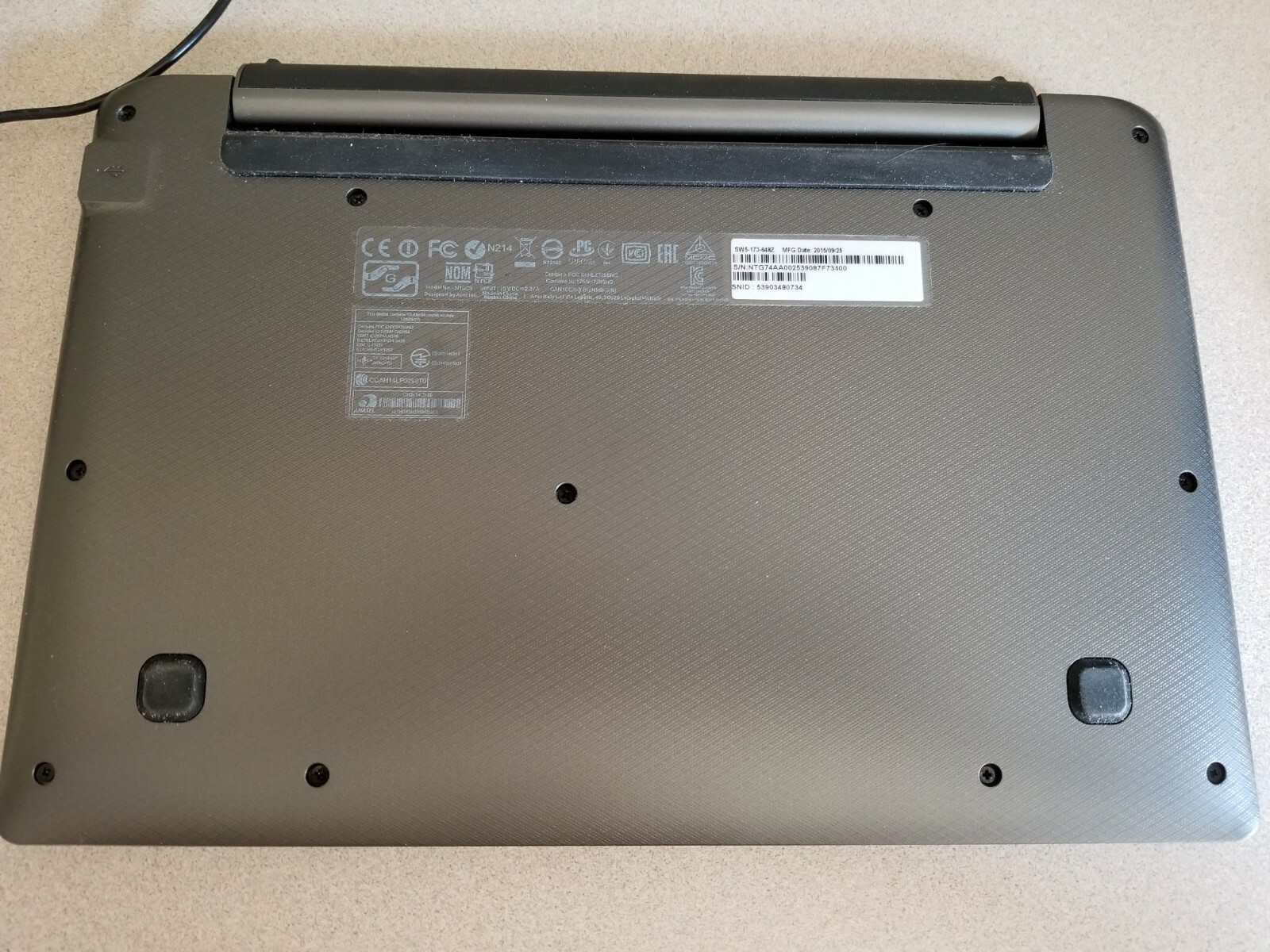 Acer Aspire Switch 11 V 11.6″ SW5-173-648Z Intel M 5Y10c 4GB RAM 128GB SSD