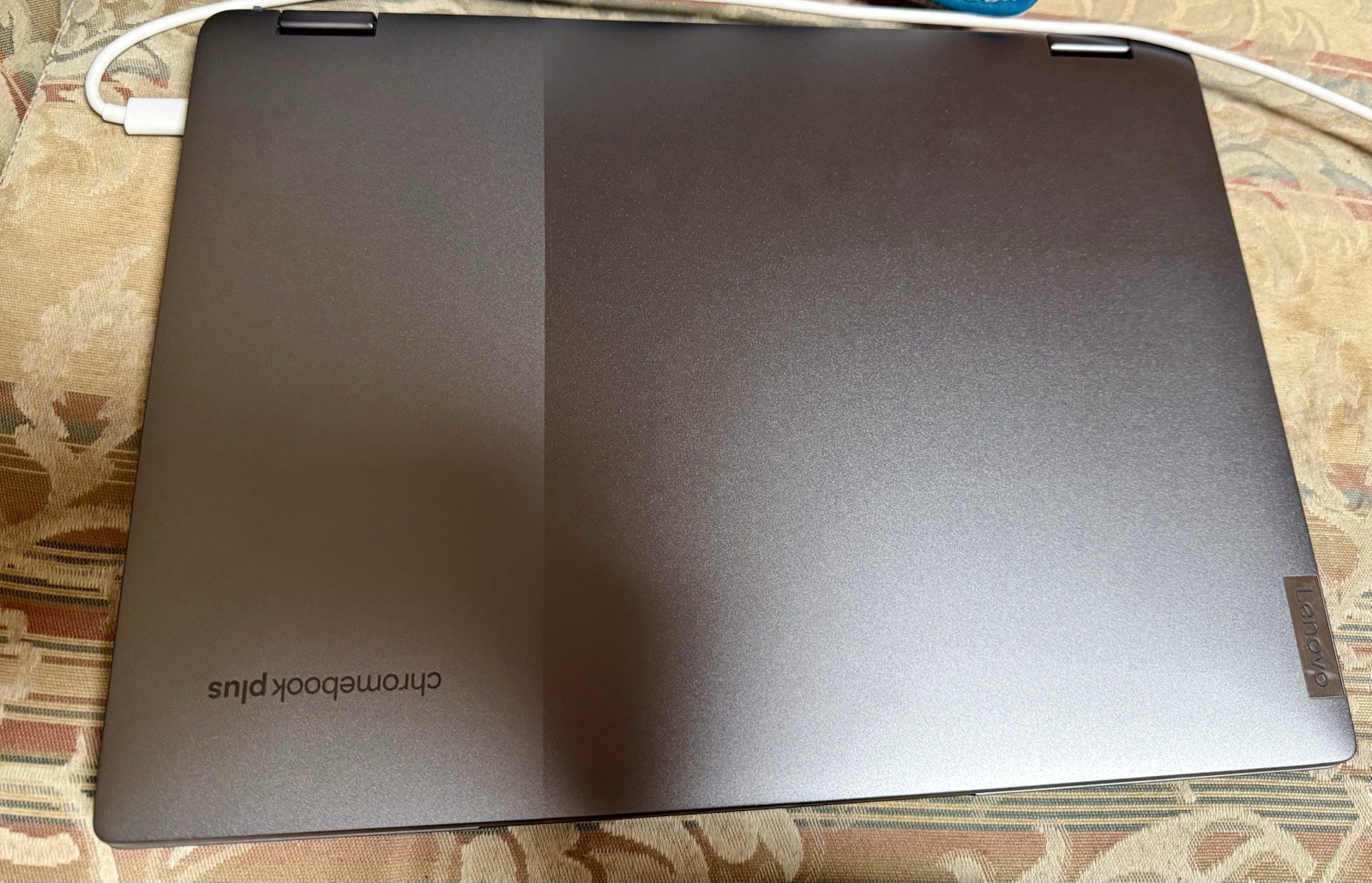 Lenovo IdeaPad Flex 6 Chromebook 14” (14IAU7) – Touchscreen Convertible Laptop