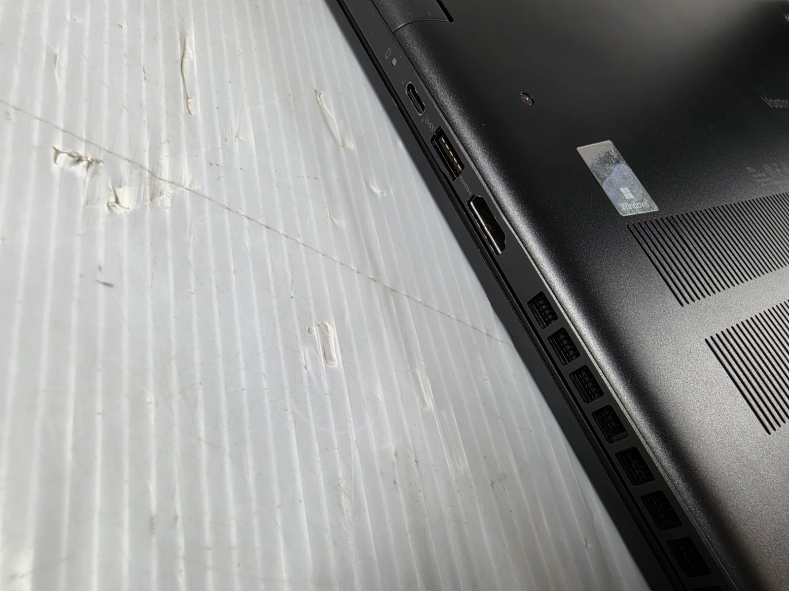 DELL Vostro 7620 i7-12700H 16GB Ram 512GB Nvidia GeForce RTX 3050 Ti Win 11