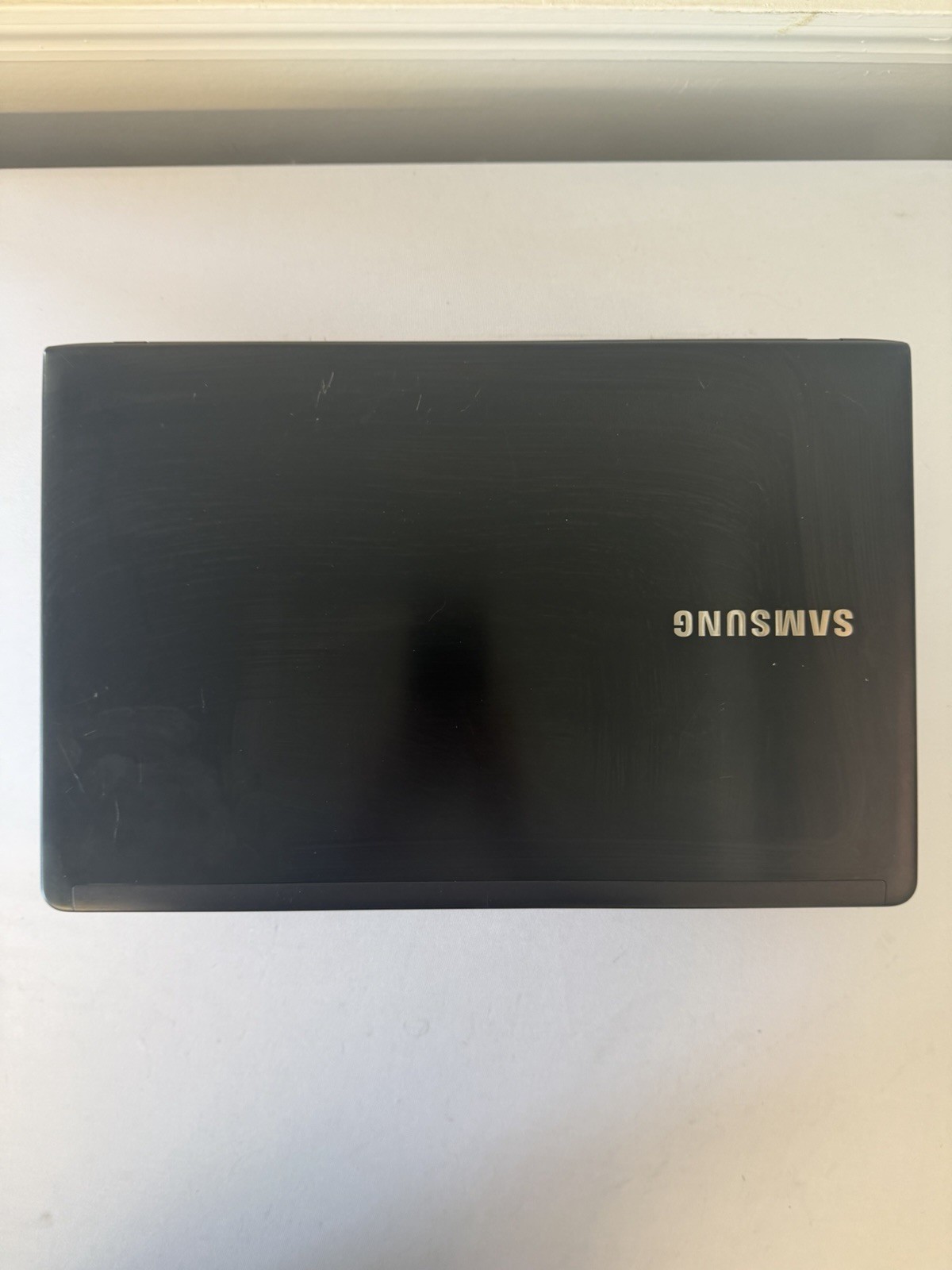 Samsung NP470RSE Laptop – Good Screen – Intel i7-3537U – RAM 8GB – Read Des