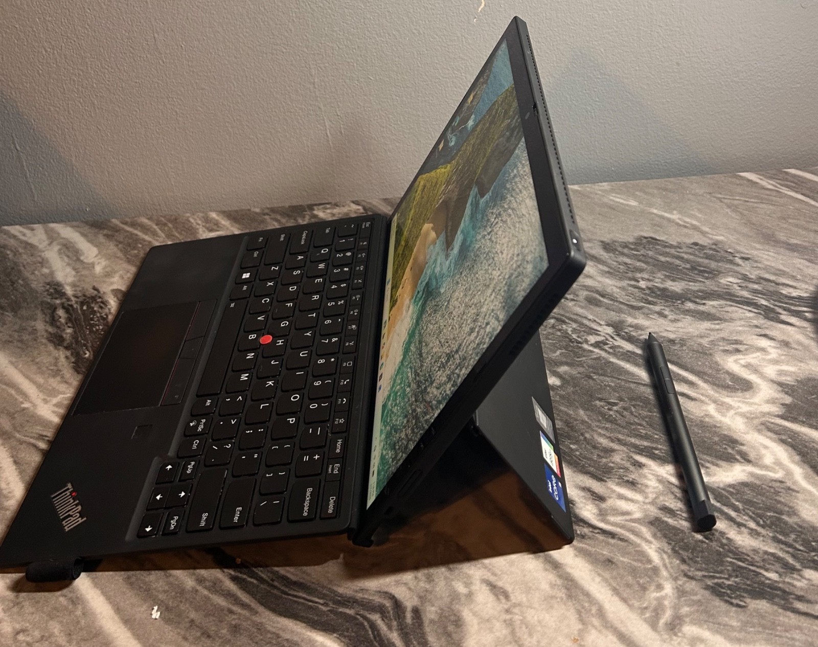Lenovo X12 Detachable Gen 1 – 16GB RAM | 250GB SSD | Intel i5-1130G7 | Windows 1