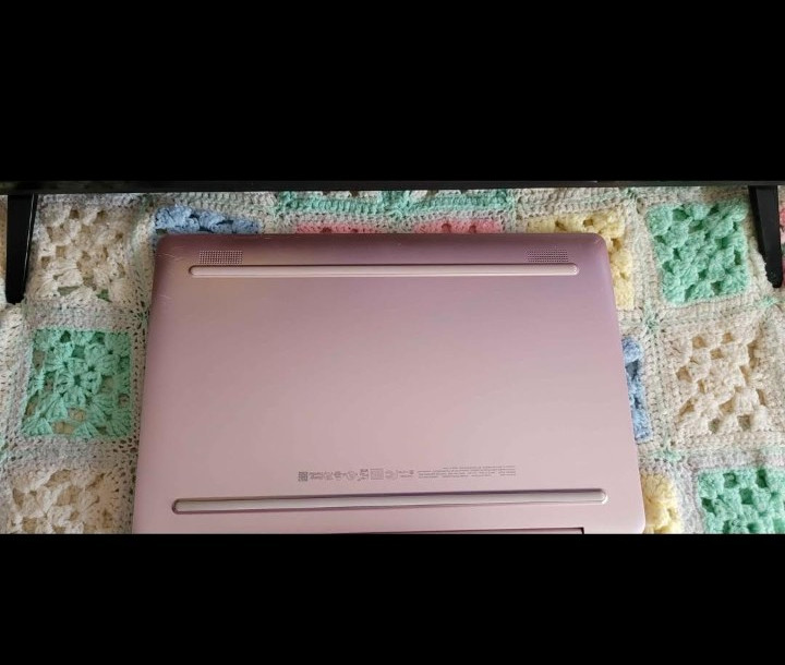 HP Stream 14-CB122DS 14” (64GB eMMC Intel Celeron N4020 1.1GHz 4GB RAM) Laptop
