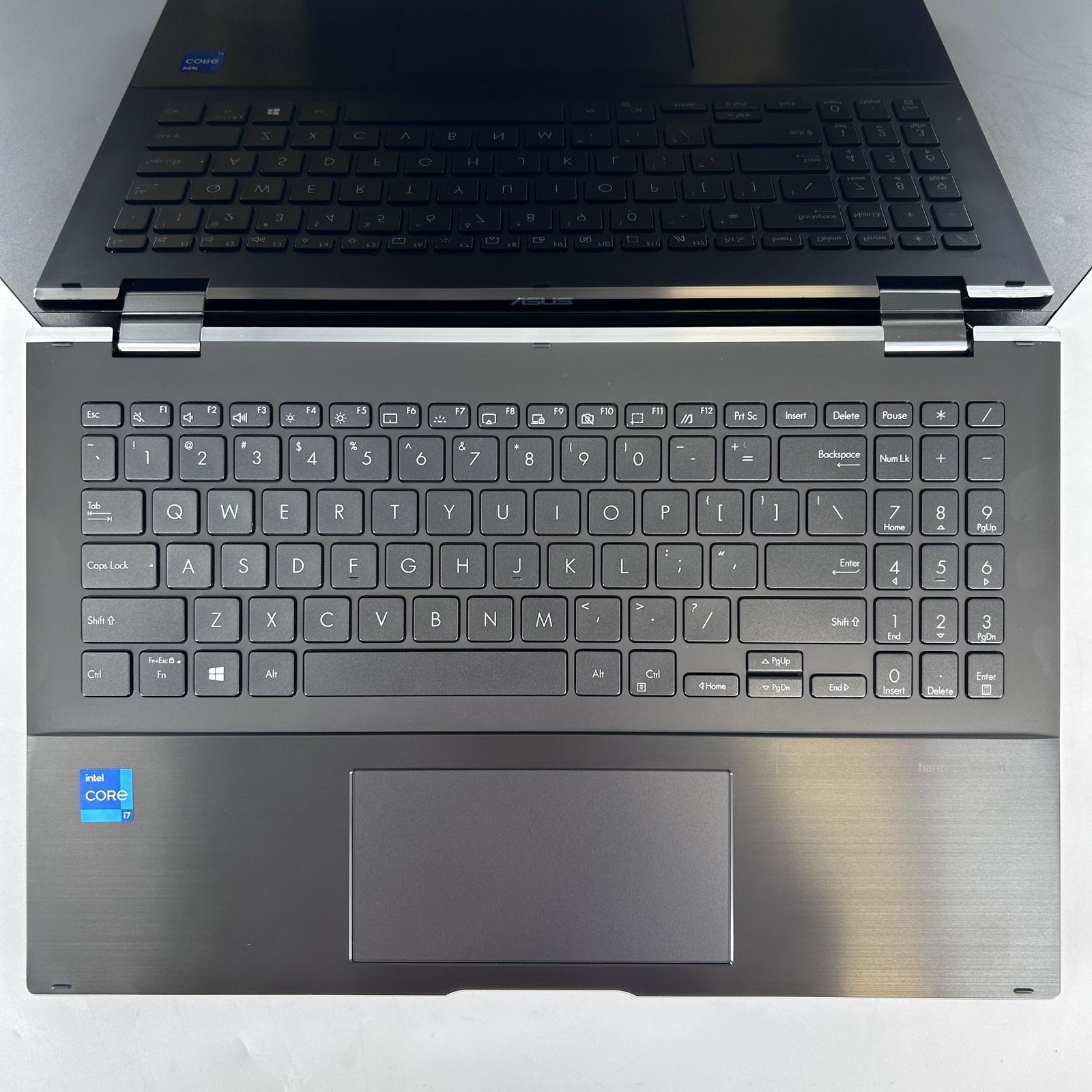 Asus Zenbook Flip 15 FHD TOUCH i7-1165G7 2.8GHz 16GB 1TB SSD GTX 1650 Max-Q Good