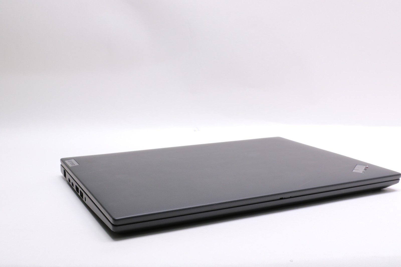 100% Battery! 14″ Lenovo ThinkPad T14 Gen 3, i7-1260P, 16GB, 512GB SSD