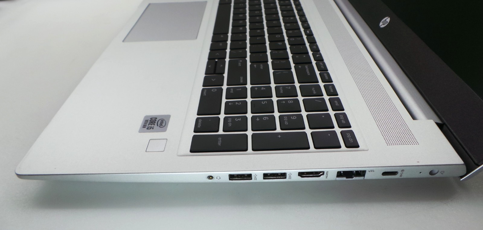 HP ProBook 450 G7 | 15.6″ | i5-10210U 1.60GHz | 8GB DDR4 256GB NVMe | WIN 11 PRO