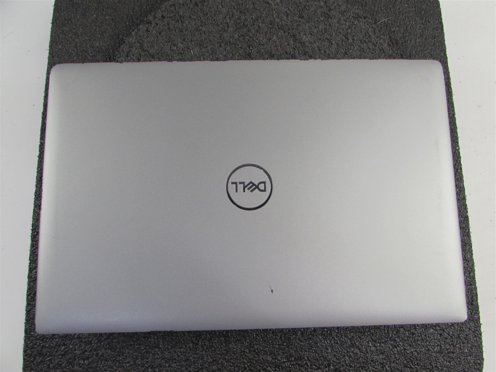 DELL LATITUDE 5531 1920X1080 FHD I7-12800H (14 CORES 1TB SSD 32GB RAM NO O.S