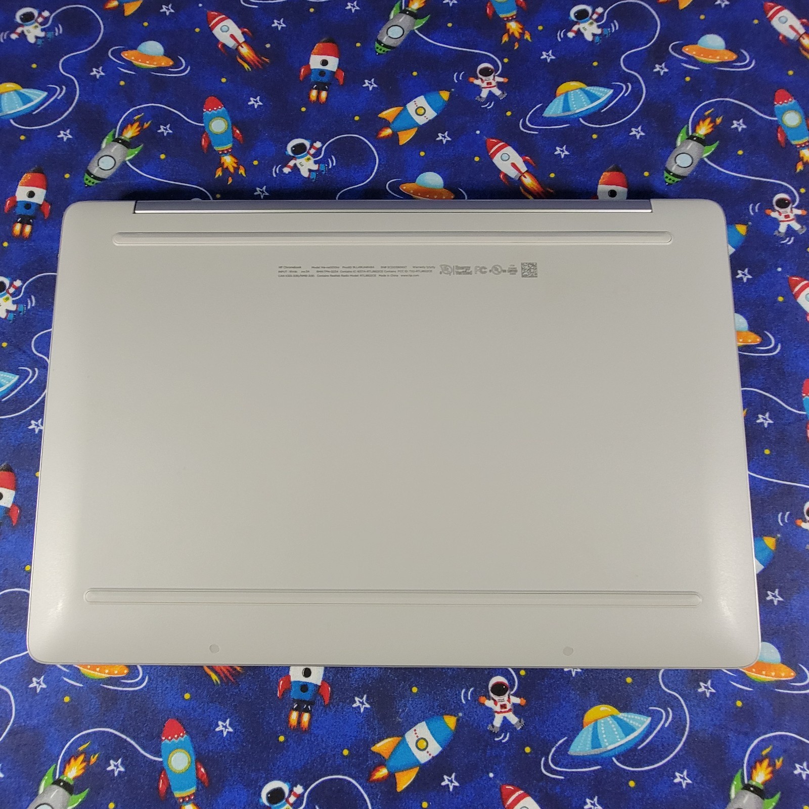 HP Chromebook 14a-na0010nr Intel Celeron N4020 1.1GHz 4GB Ram 32GB eMMC