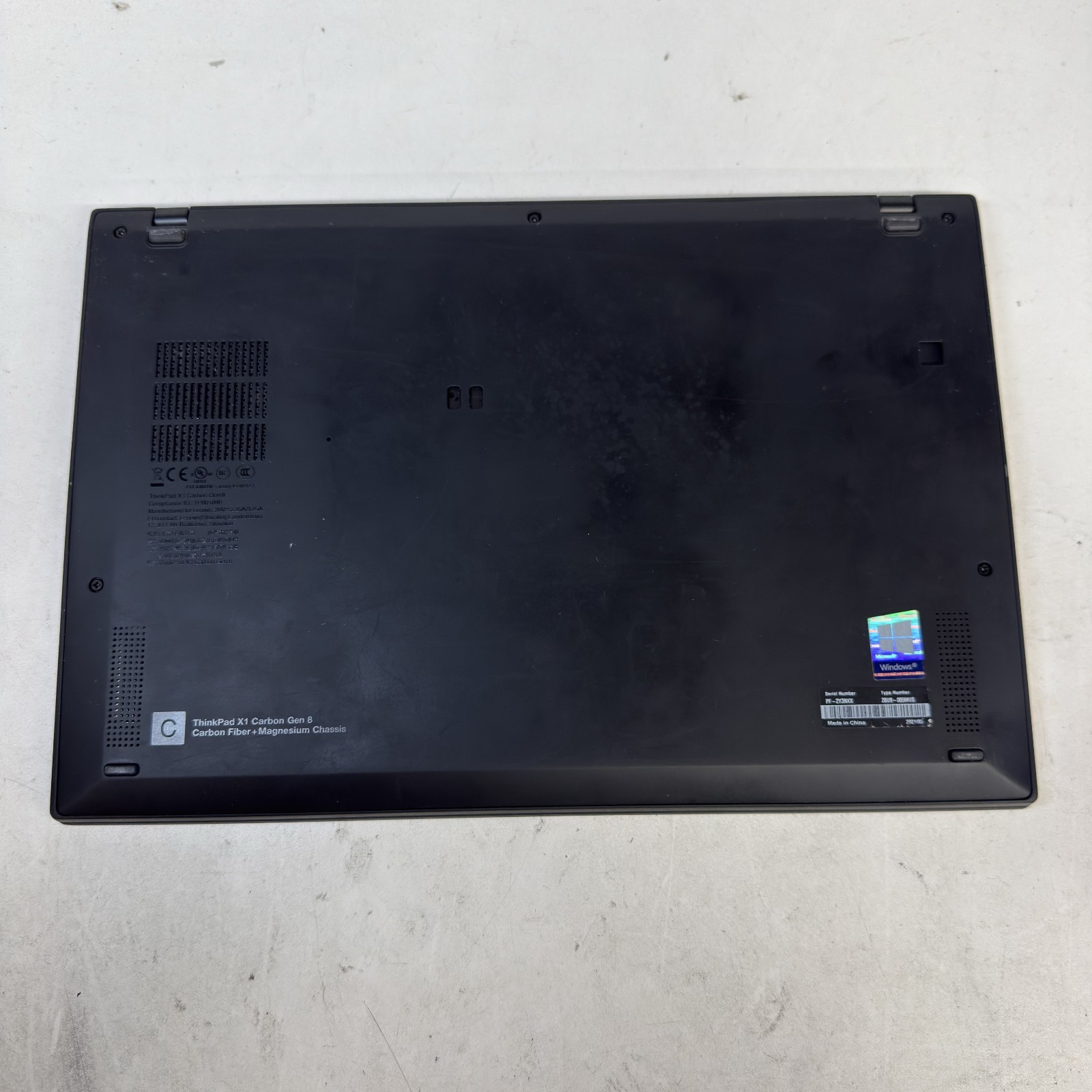 Lenovo ThinkPad X1 Carbon Gen 8 14″ i7-10510U 1.70GHZ 16GB RAM 1TB SSD #TP48