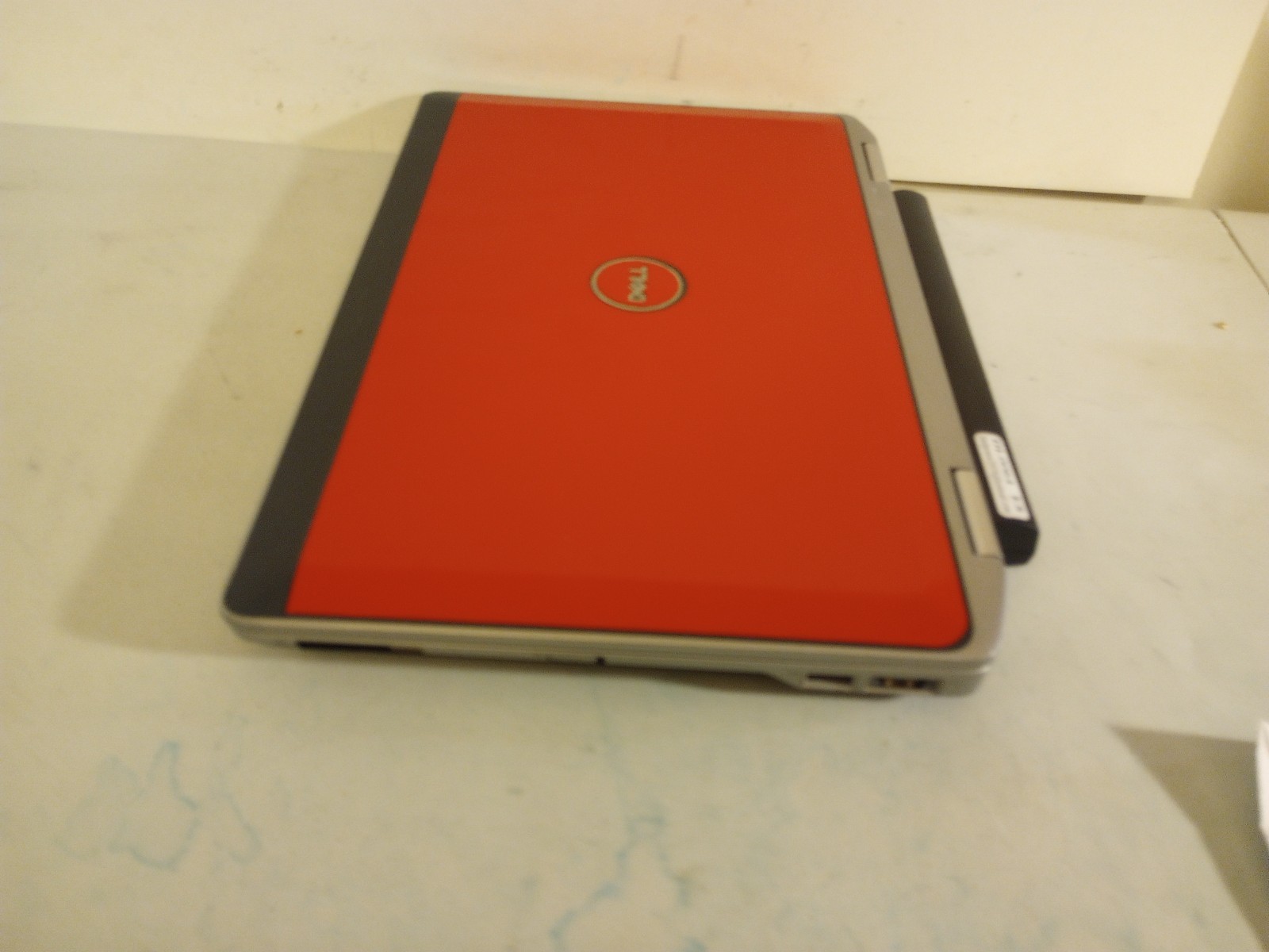 LIGHT GAMING ORANGE DELL i5 3.00GHz,8GB,320GB HDD,DVDRW,WIN11 PRO,CHARGER,CAM