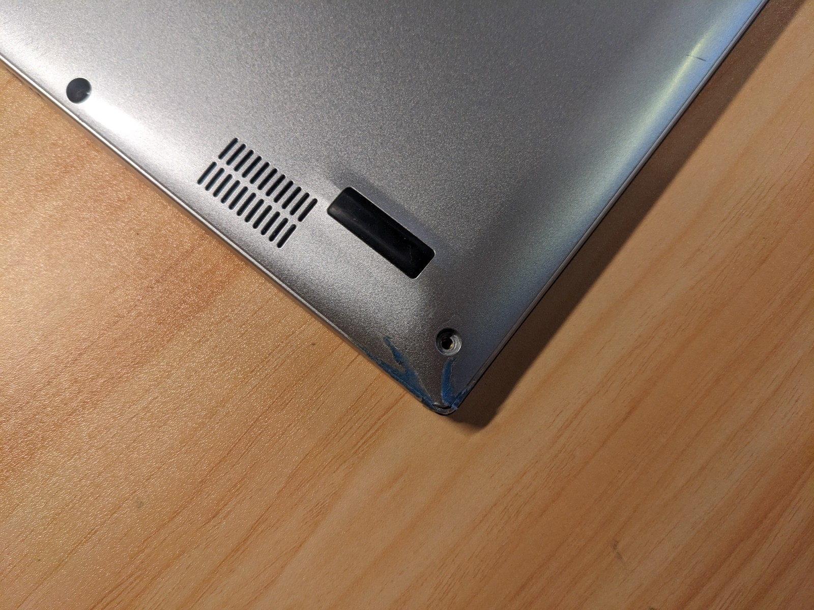Acer Aspire 5 A515- 15.6″ 240 GB SATA SSD, Intel Core i3 11th Gen 4G RAM GHz.