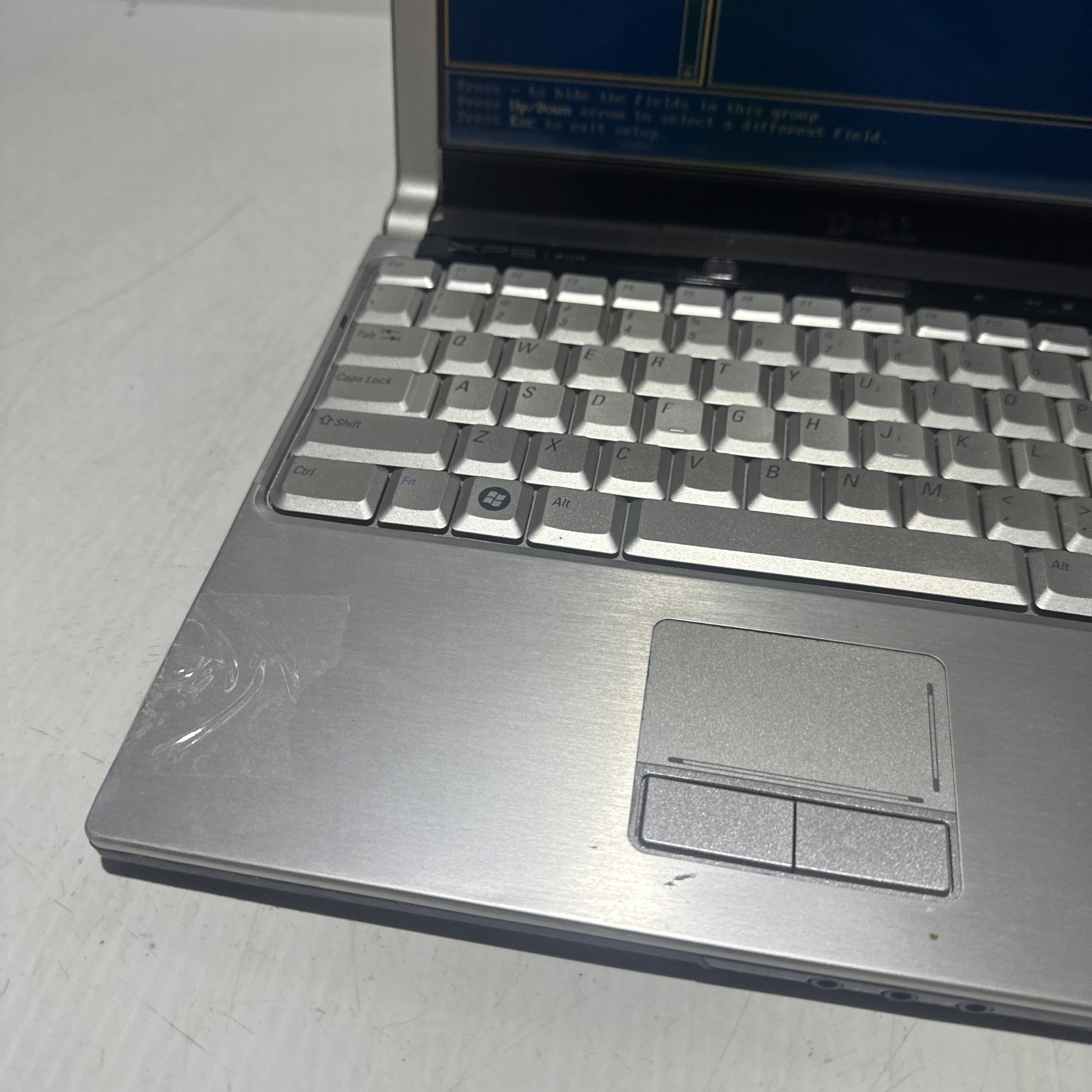 Dell XPS M1330 13″ Laptop Intel Core 2 Duo 3gb Ram No Drives Boots Bios
