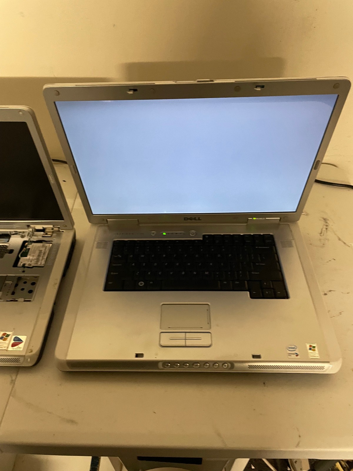 Dell Inspiron E1705 + 6000/E1505 Laptop Untested No Charger For Parts As‑Is