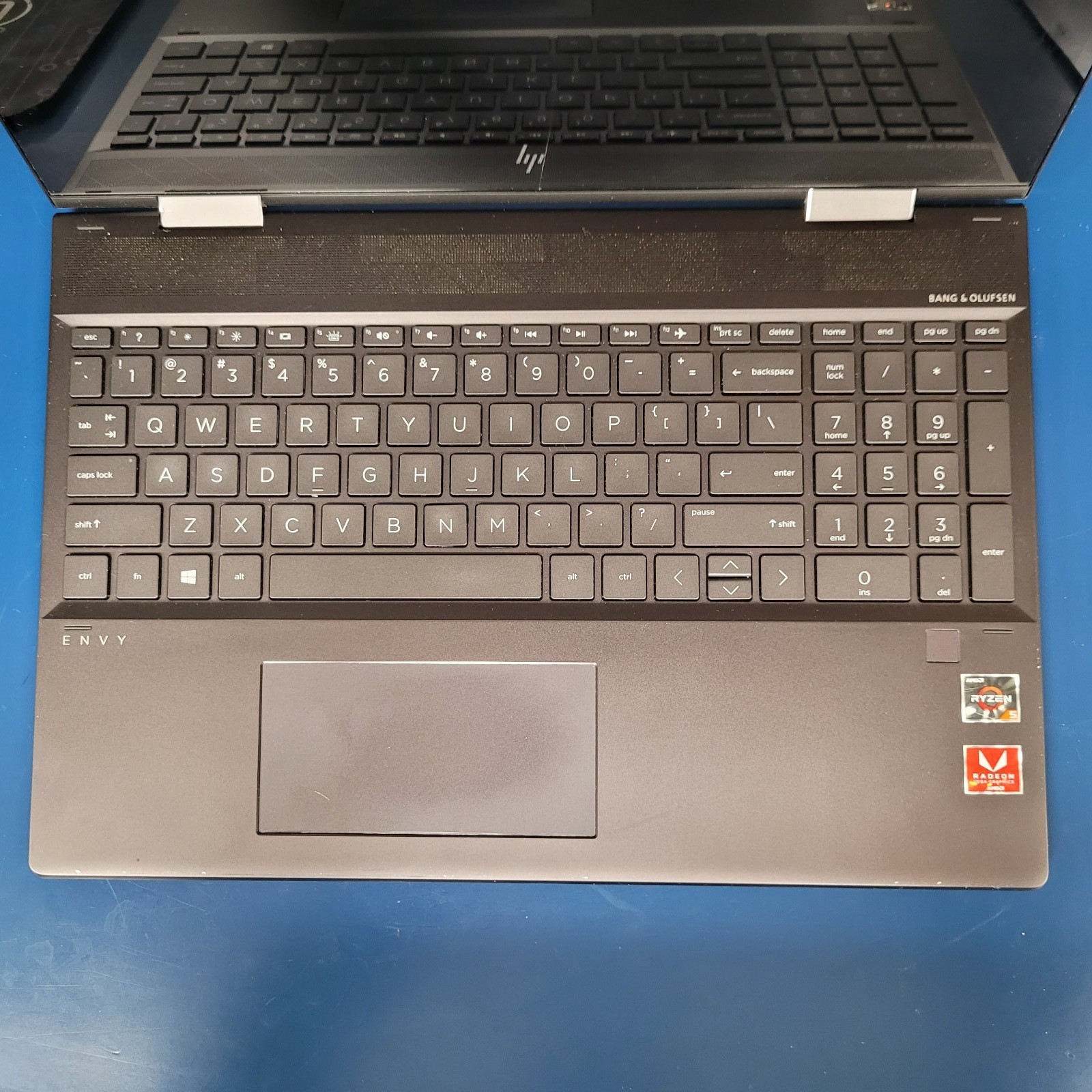 HP Envy 15bq075nr Laptop – Motherboard Pulled LCD Glass Cracked FOR PARTS